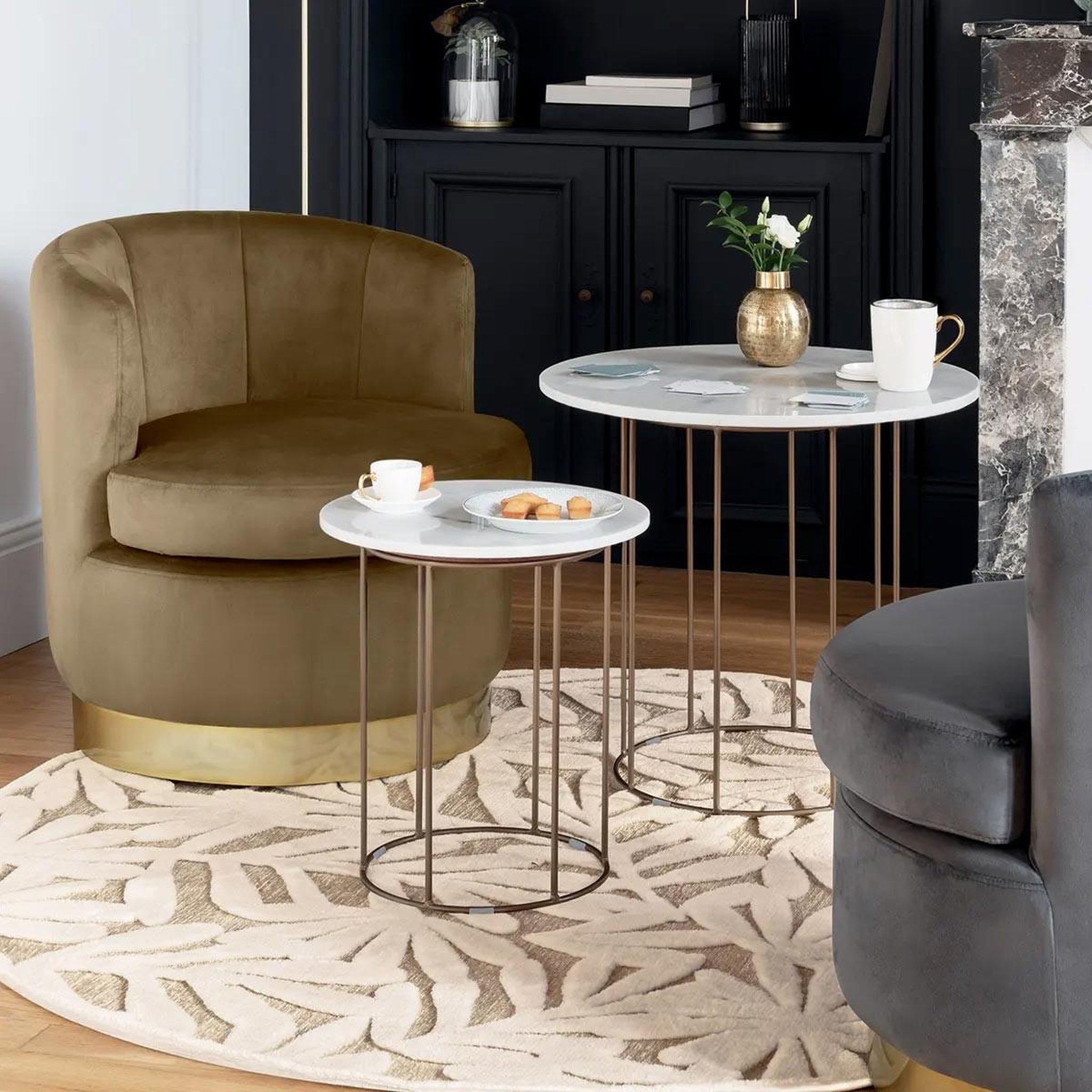 Voir la diapositive 6 : ATMOSPHERA Lot de 2 tables d'appoint  good  60cm blanc & or