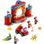 Voir la diapositive 2 : LEGO Disney 10776 - La caserne et le camion de pompiers de Mickey et ses amis
