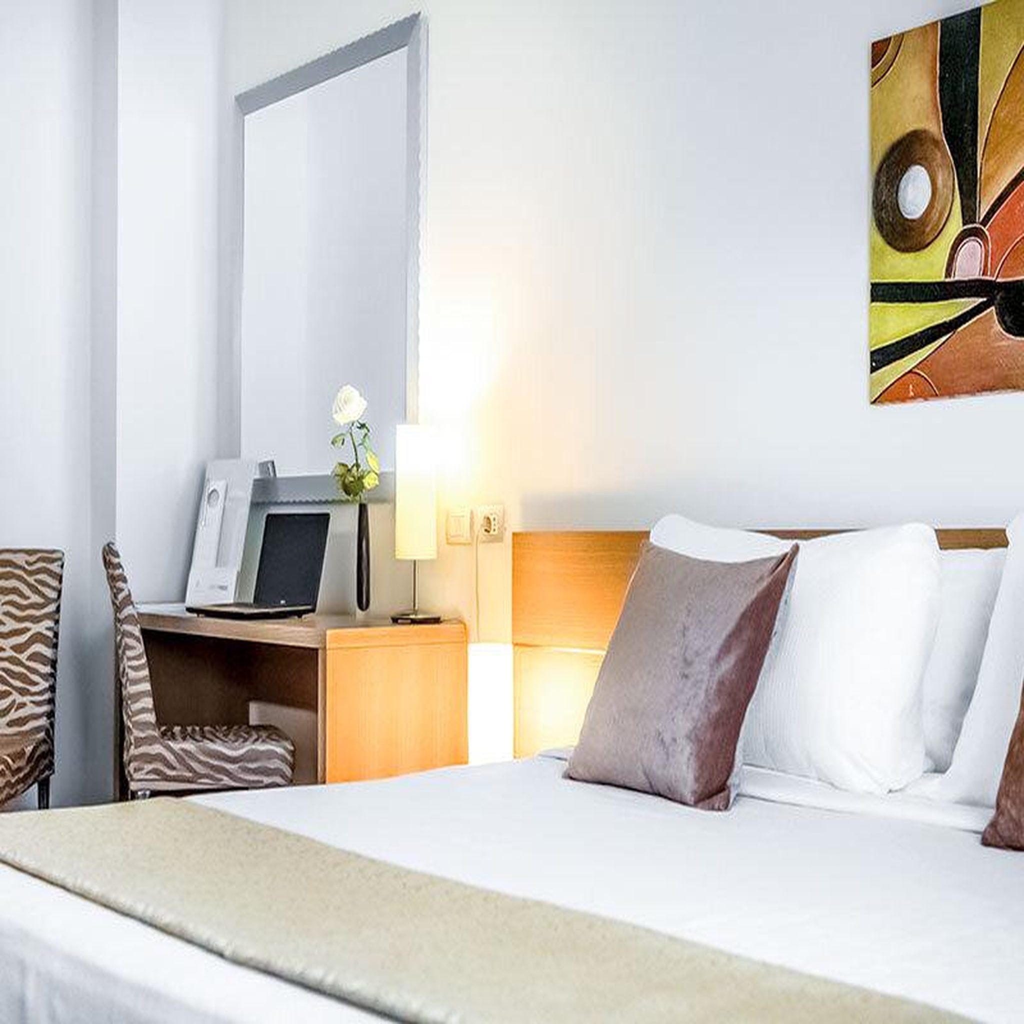Voir la diapositive 5 : Smartbox Luxueuse parenthèse de charme en hôtel 4* en europe - coffret cadeau séjour