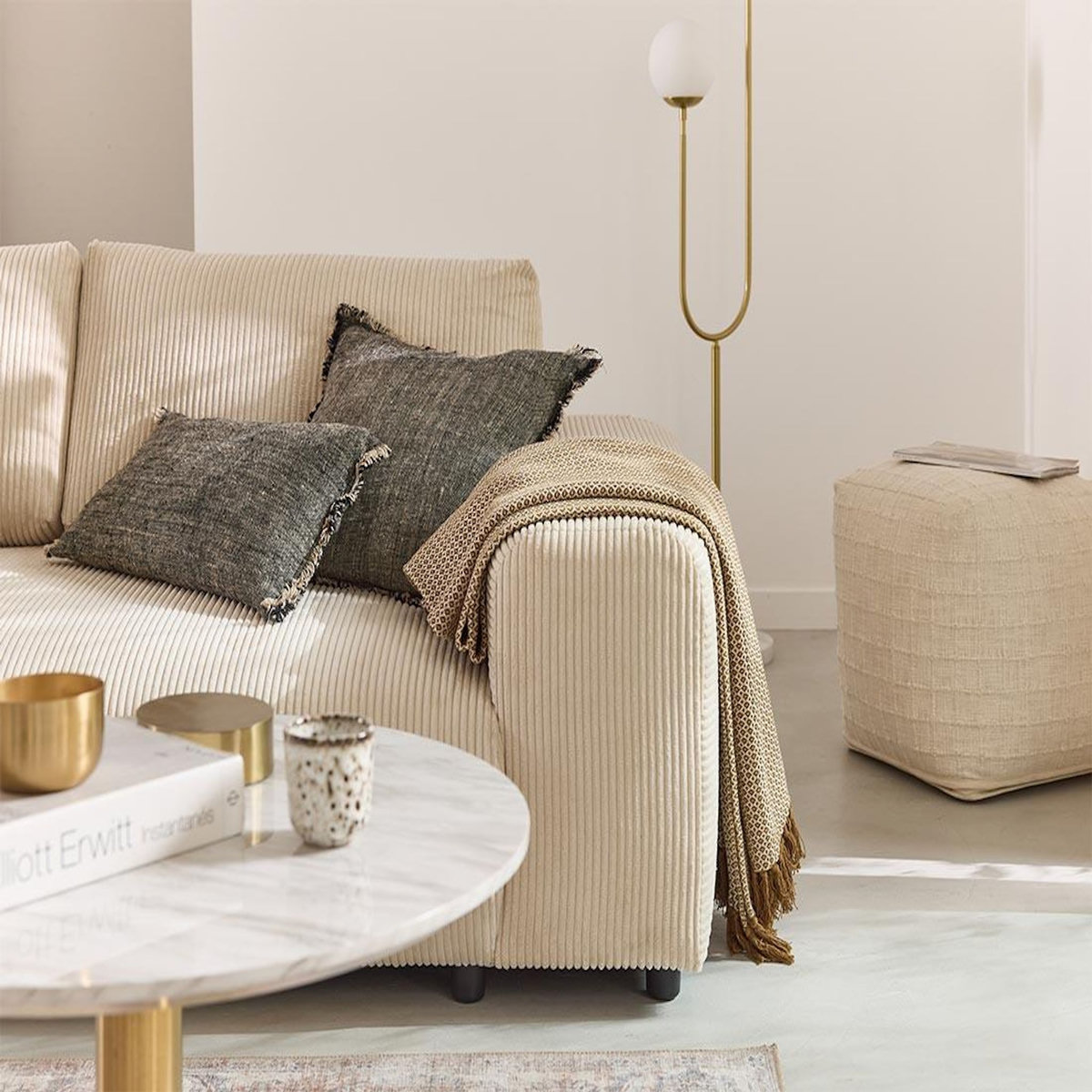 LISA DESIGN Garance - canapé droit 3 places - en velours côtelé