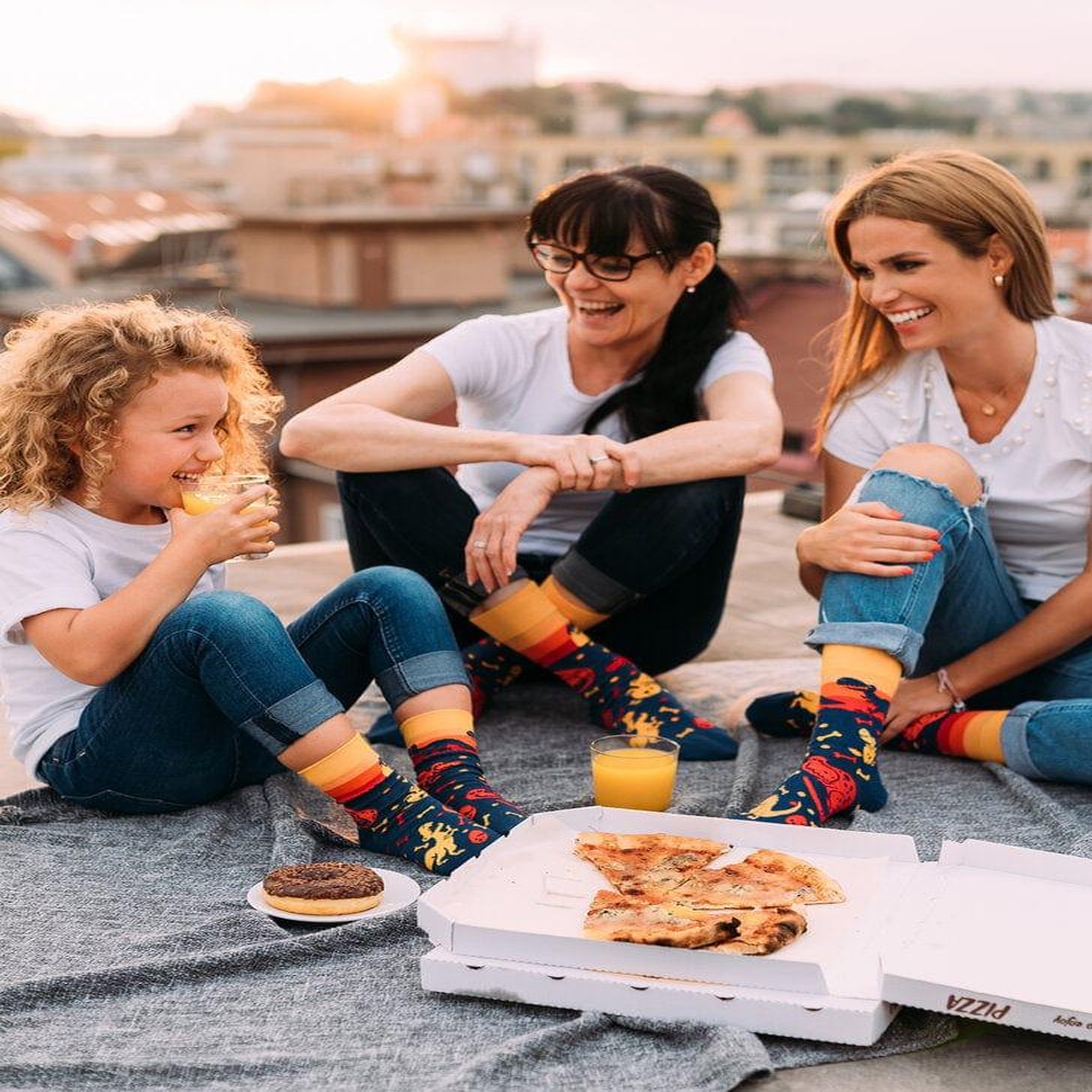 Voir la diapositive 2 : DEDOLES Chaussettes enfants monde de dinosaures