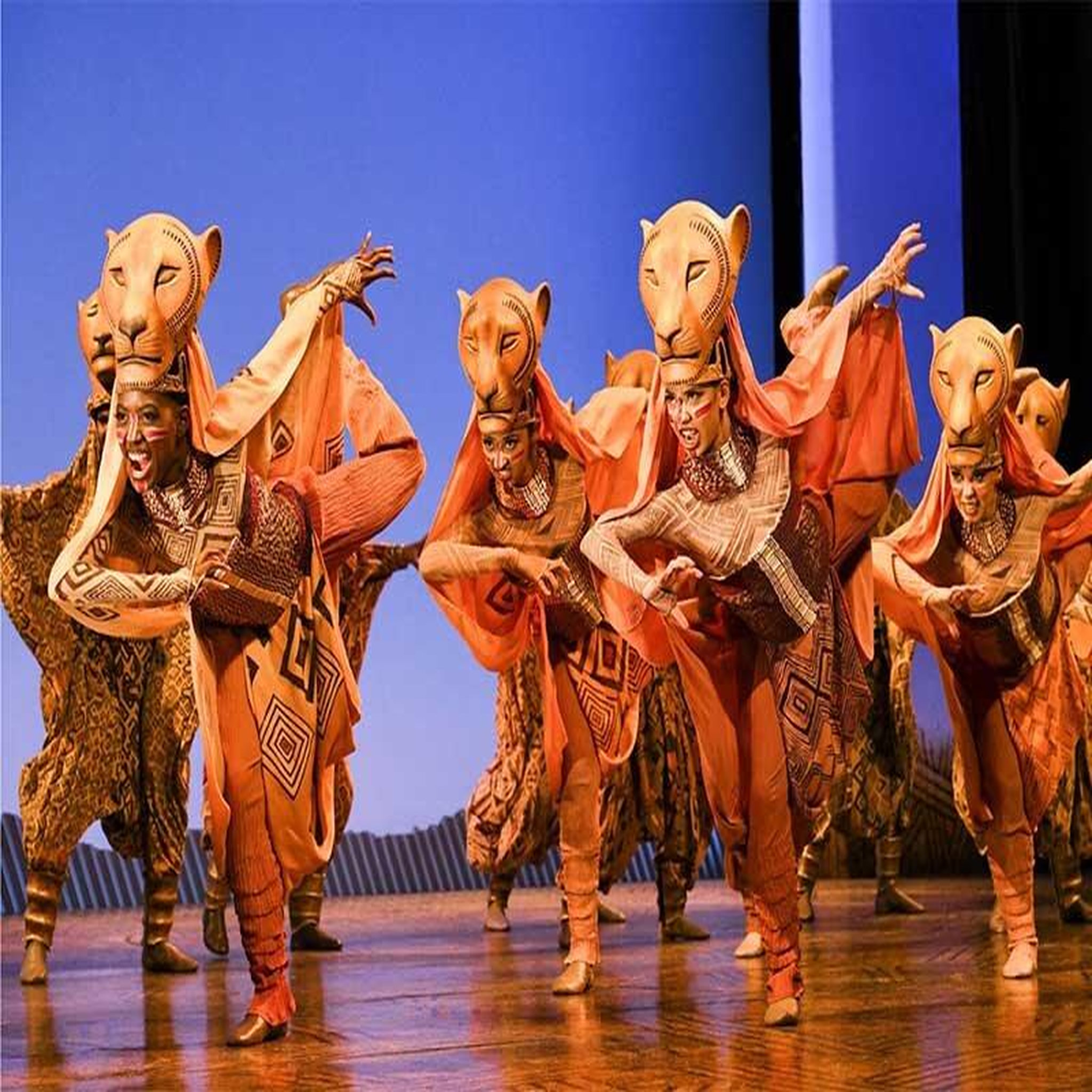 Voir la diapositive 3 : Smartbox Le roi lion : 1 billet pour la comédie musicale au théatre mogador à paris - coffret cadeau multi-thèmes
