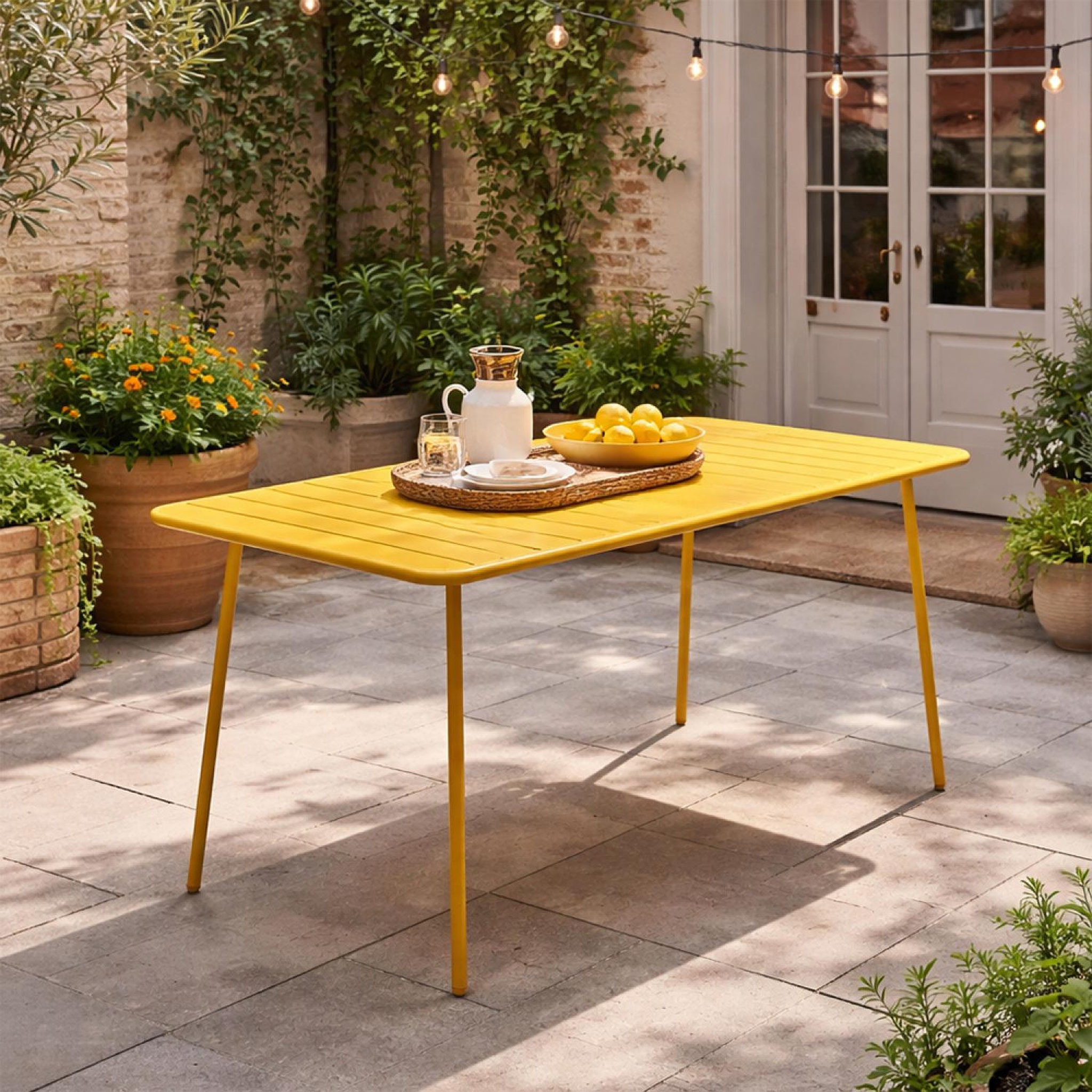 Voir la diapositive 2 : CONCEPT USINE Table de jardin 6 places 160cm jaune BERGAME
