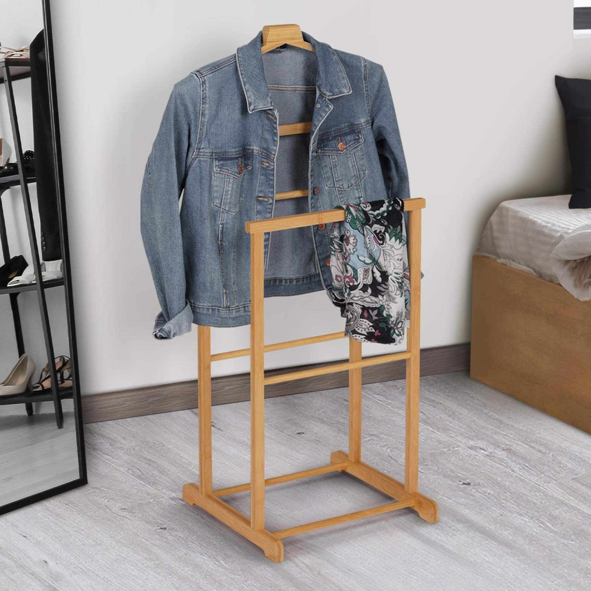 Voir la diapositive 2 : ID MARKET Valet de chambre bambou rita