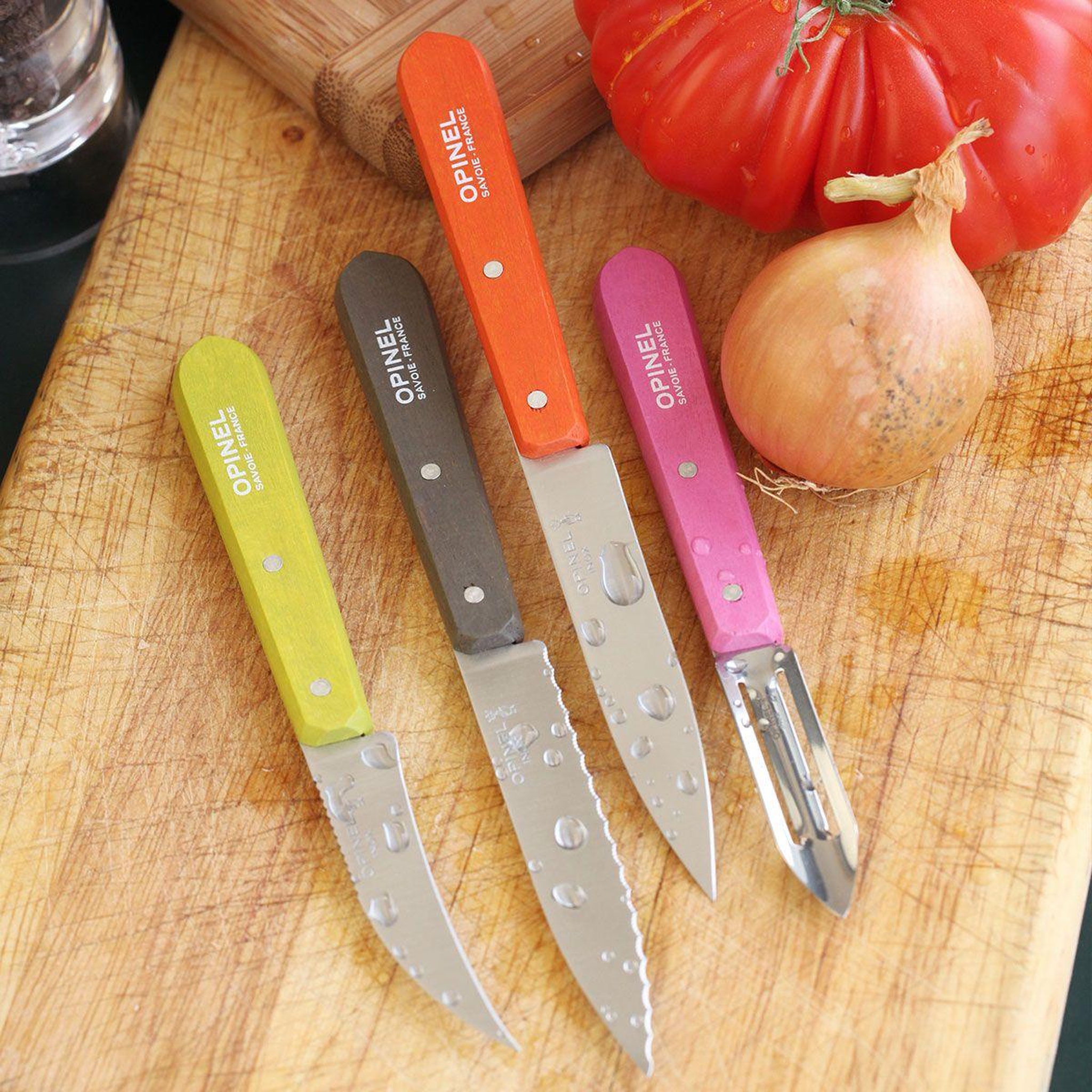 Voir la diapositive 2 : Opinel Set de couteaux Les Essentiels Fifties 4 couteaux