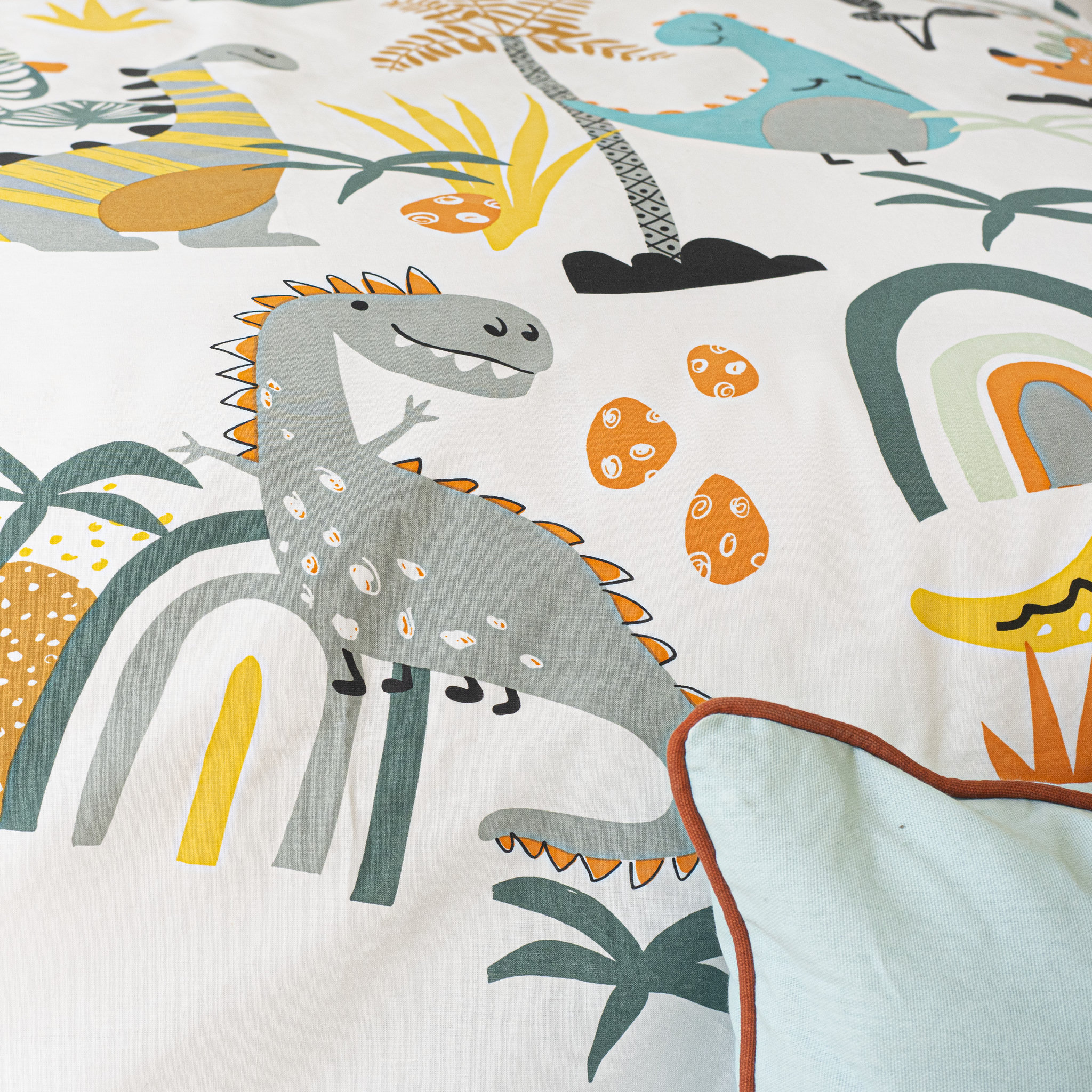 Voir la diapositive 5 : COTE DECO Parure housse de couette enfant coton 57 fils JURASSIK