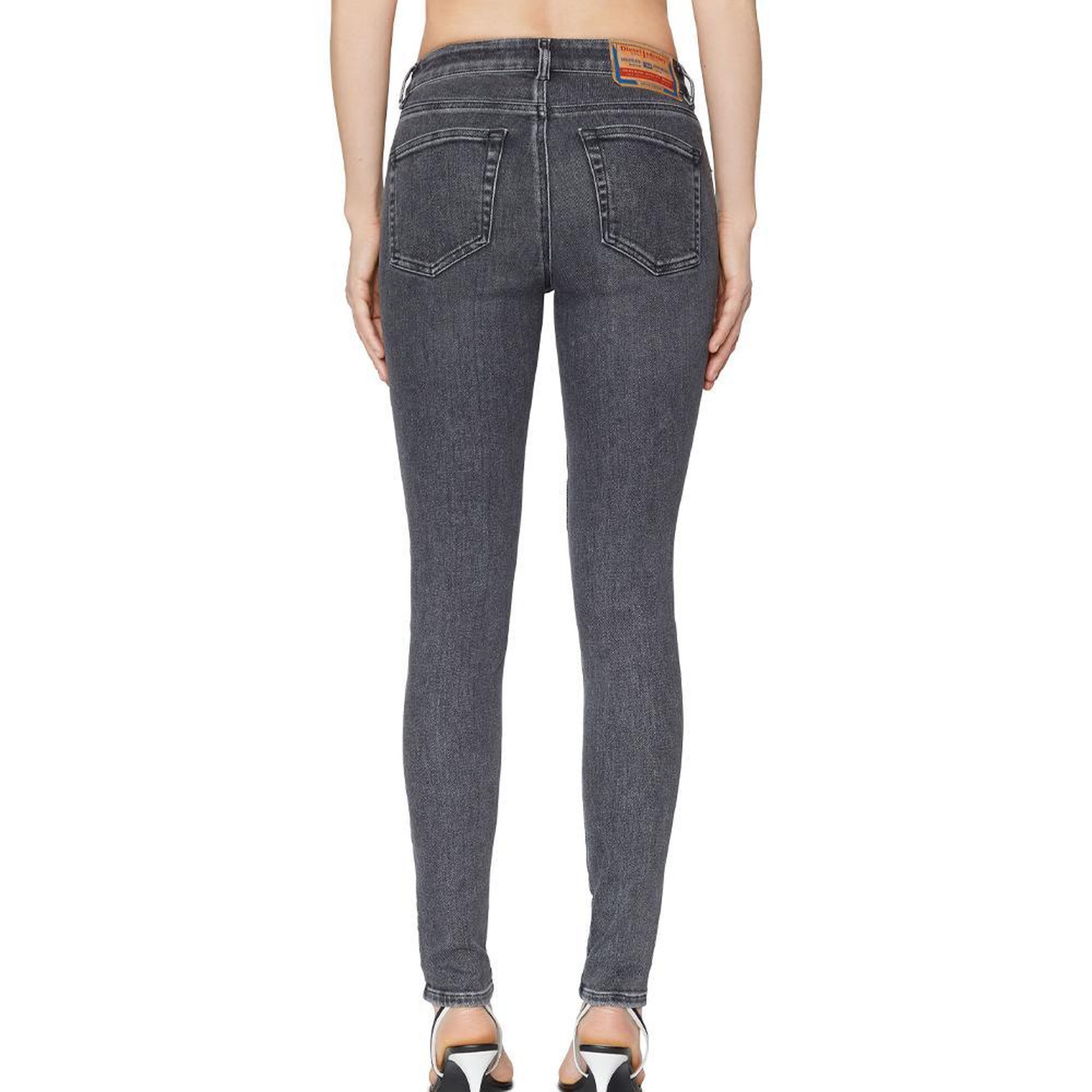 Voir la diapositive 2 : DIESEL Jean Slim  Femme Diesel 2017 Slandy85