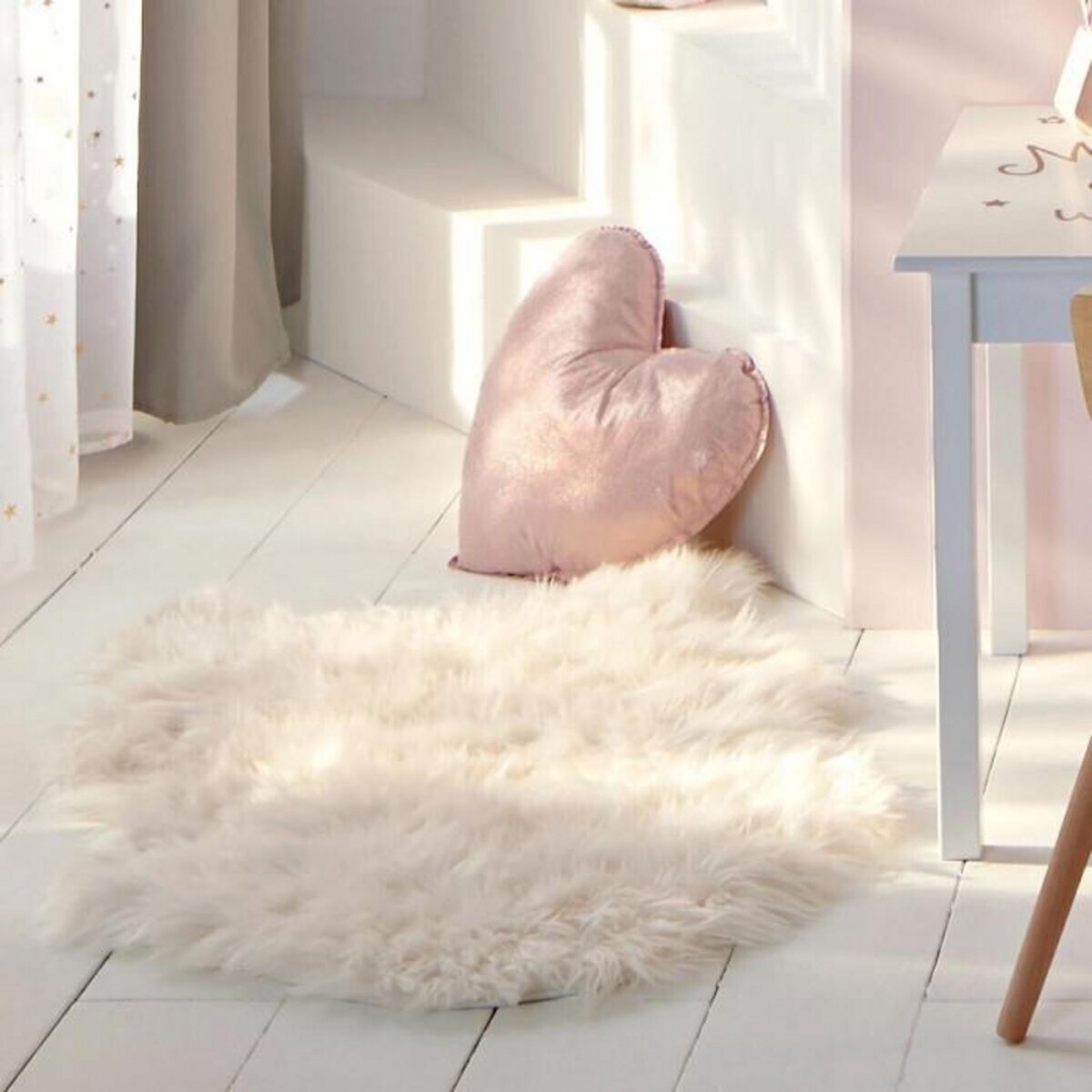 Atmosphera Kids Tapis imitiation fourrure enfant Douceur - L. 60 x l. 90 cm - Blanc