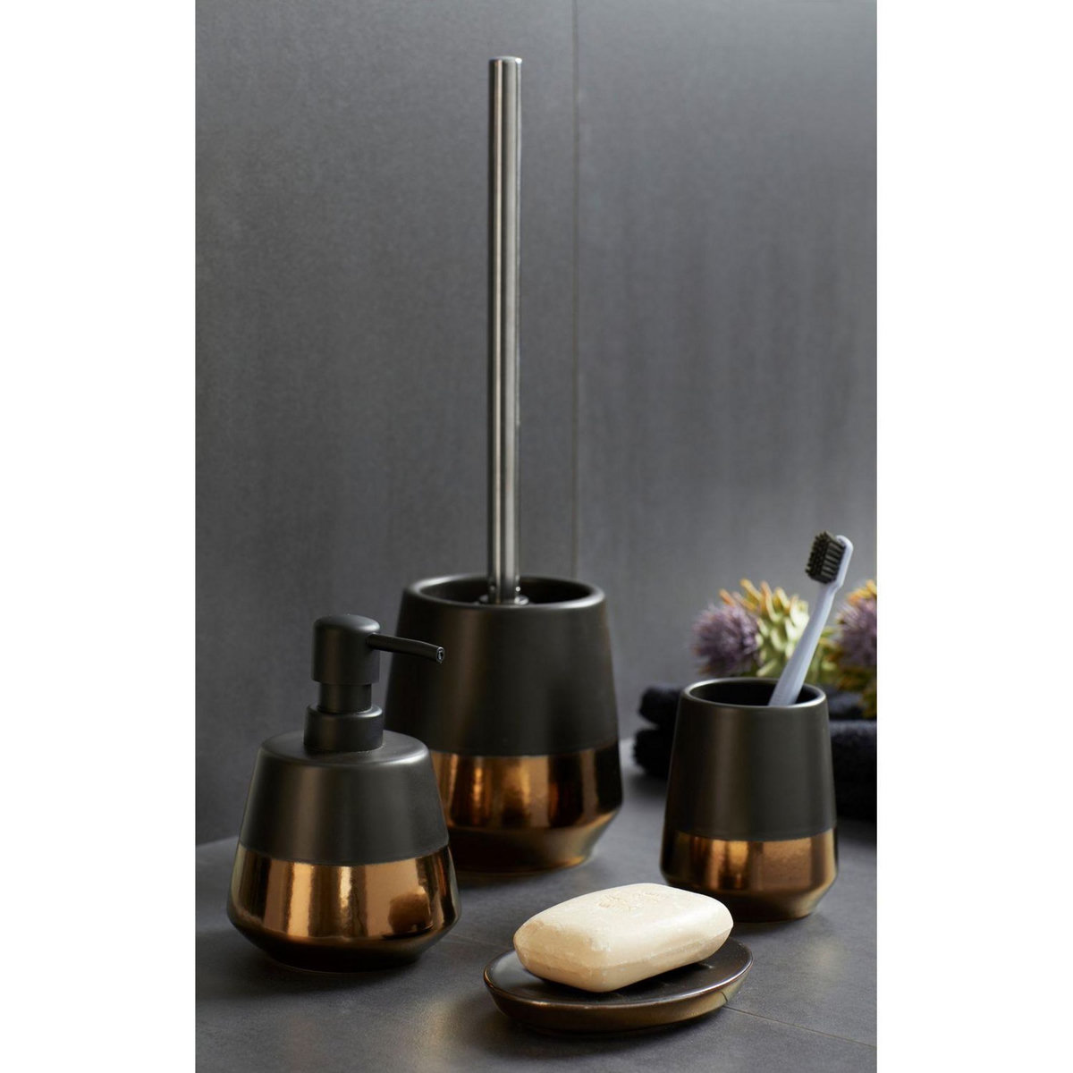 TOILINUX Set d'accessoires de salle de bain design Brandol - Noir mat