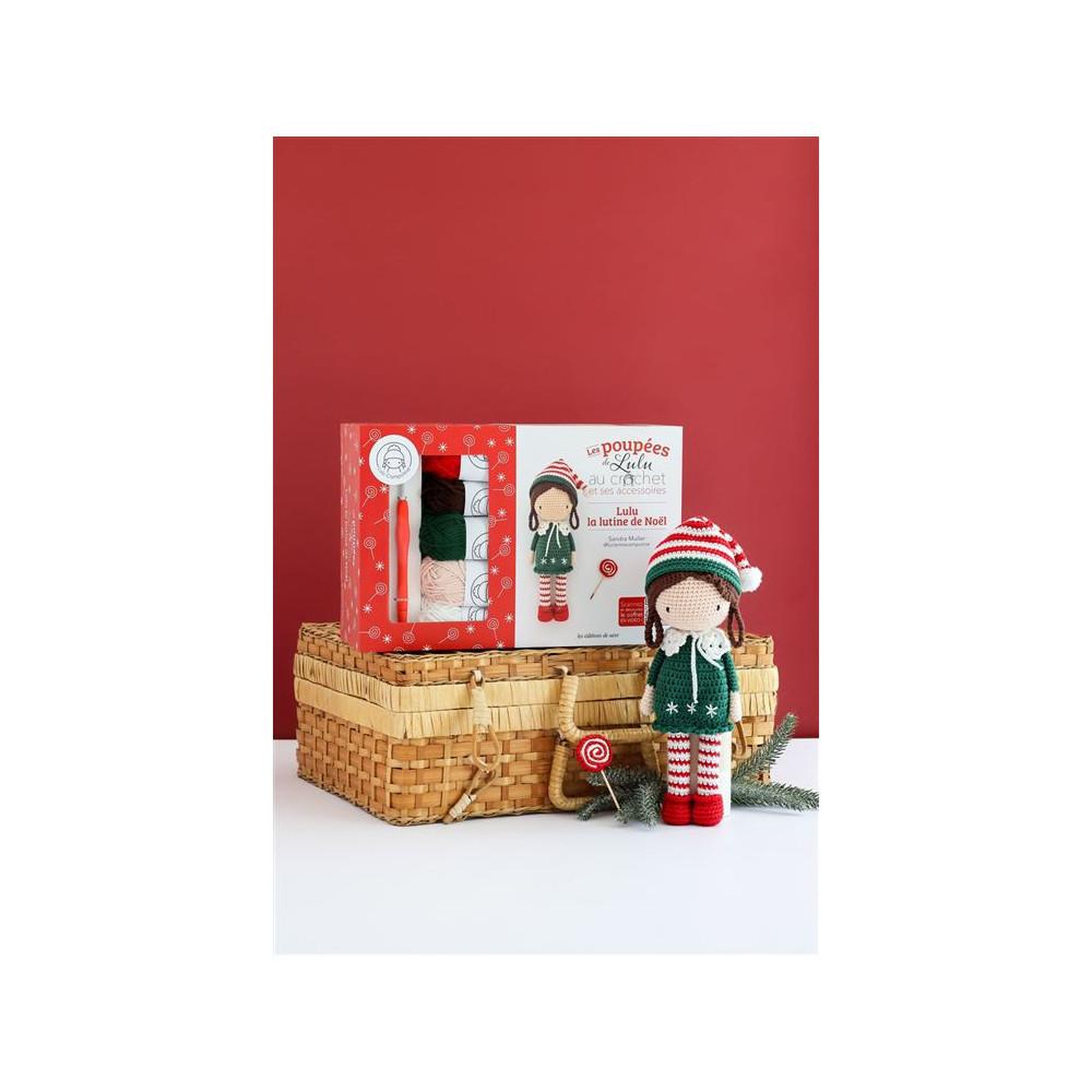 Coffret cadeau crochet poupée lutine de noël lulu compotine, laine coton, crochet et ouate