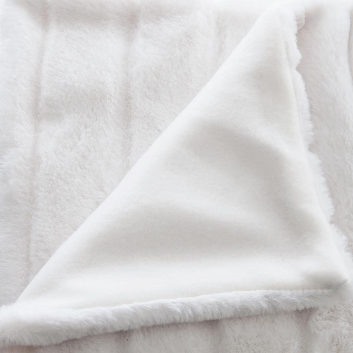 ATMOSPHERA Plaid Imitation Fourrure  Manoir  120x160cm Blanc