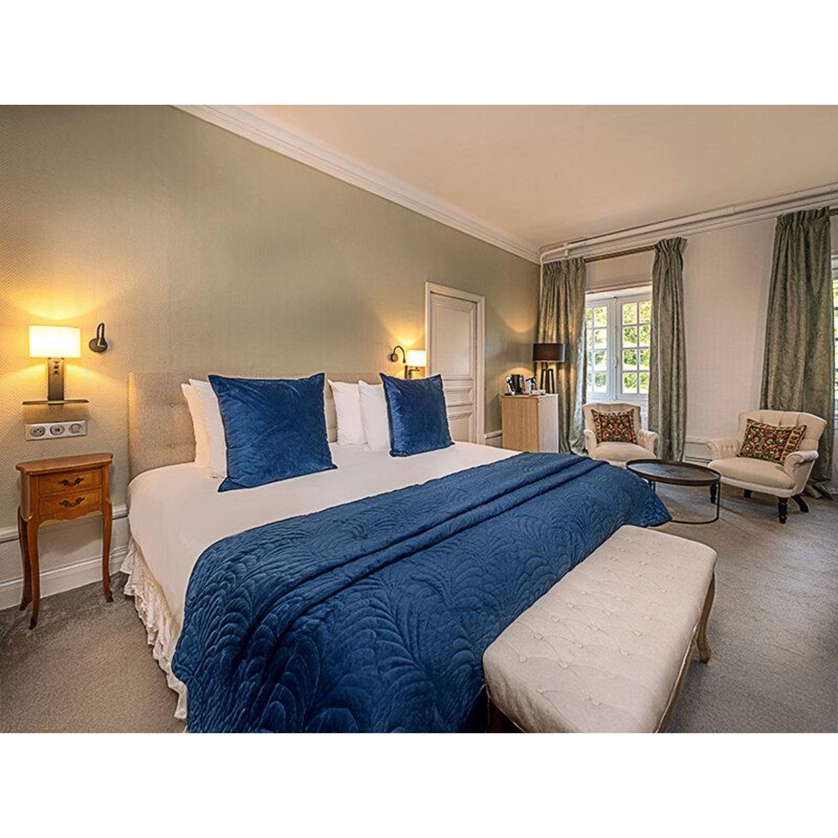 Smartbox 2 jours luxueux avec dîner et bain nordique en domaine 4* près de Tours - Coffret Cadeau Séjour