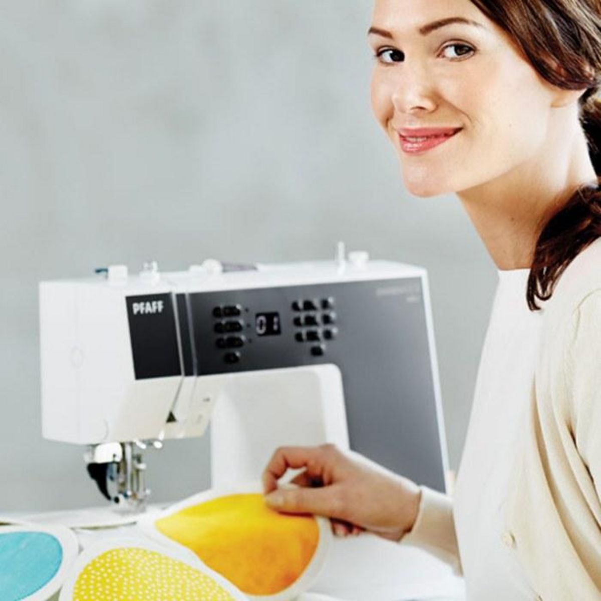 Pfaff Machine à coudre PFAFF Passport 2.0