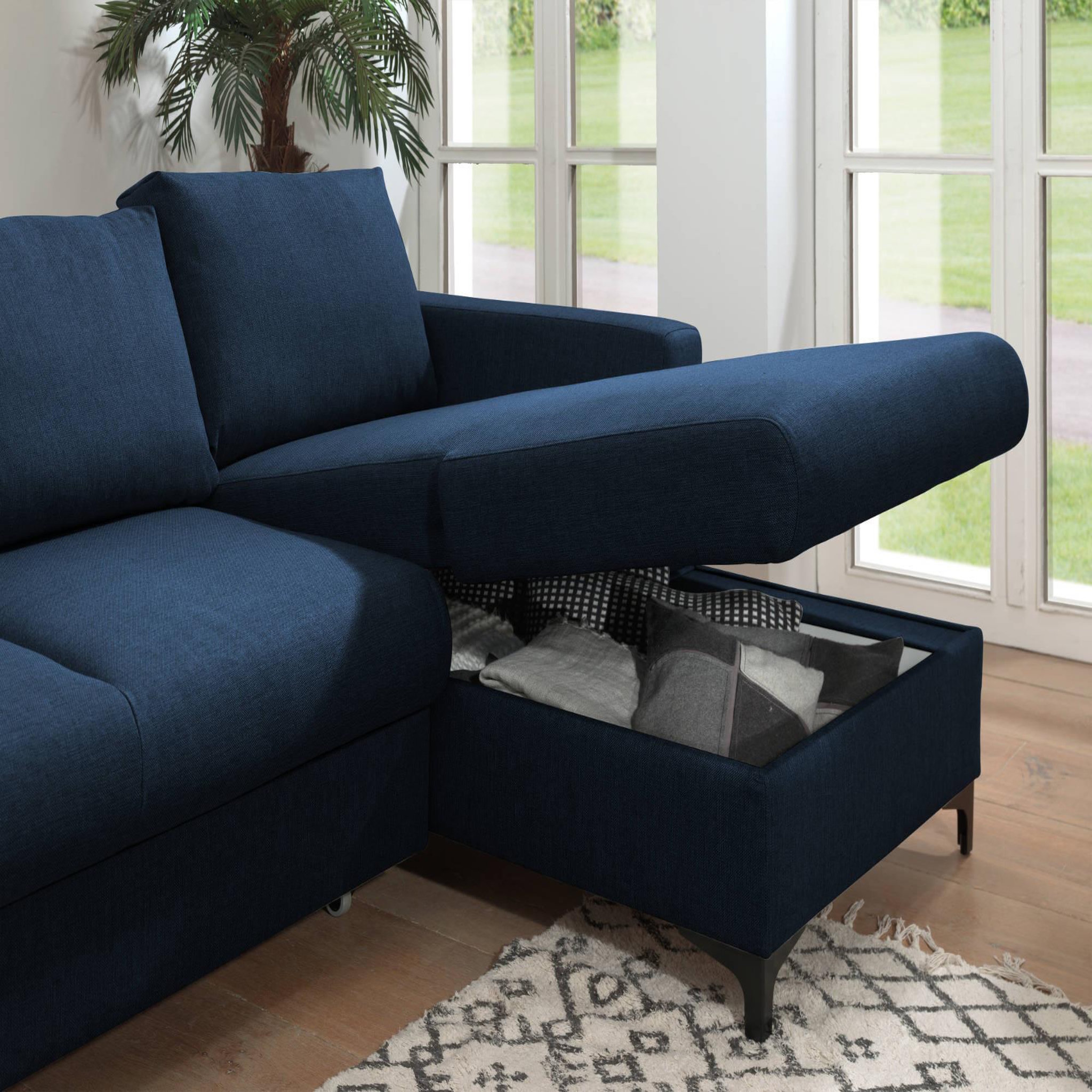 Voir la diapositive 4 : LISA DESIGN Tala - canapé d'angle droit - convertible avec coffre - 4 places - en tissu
