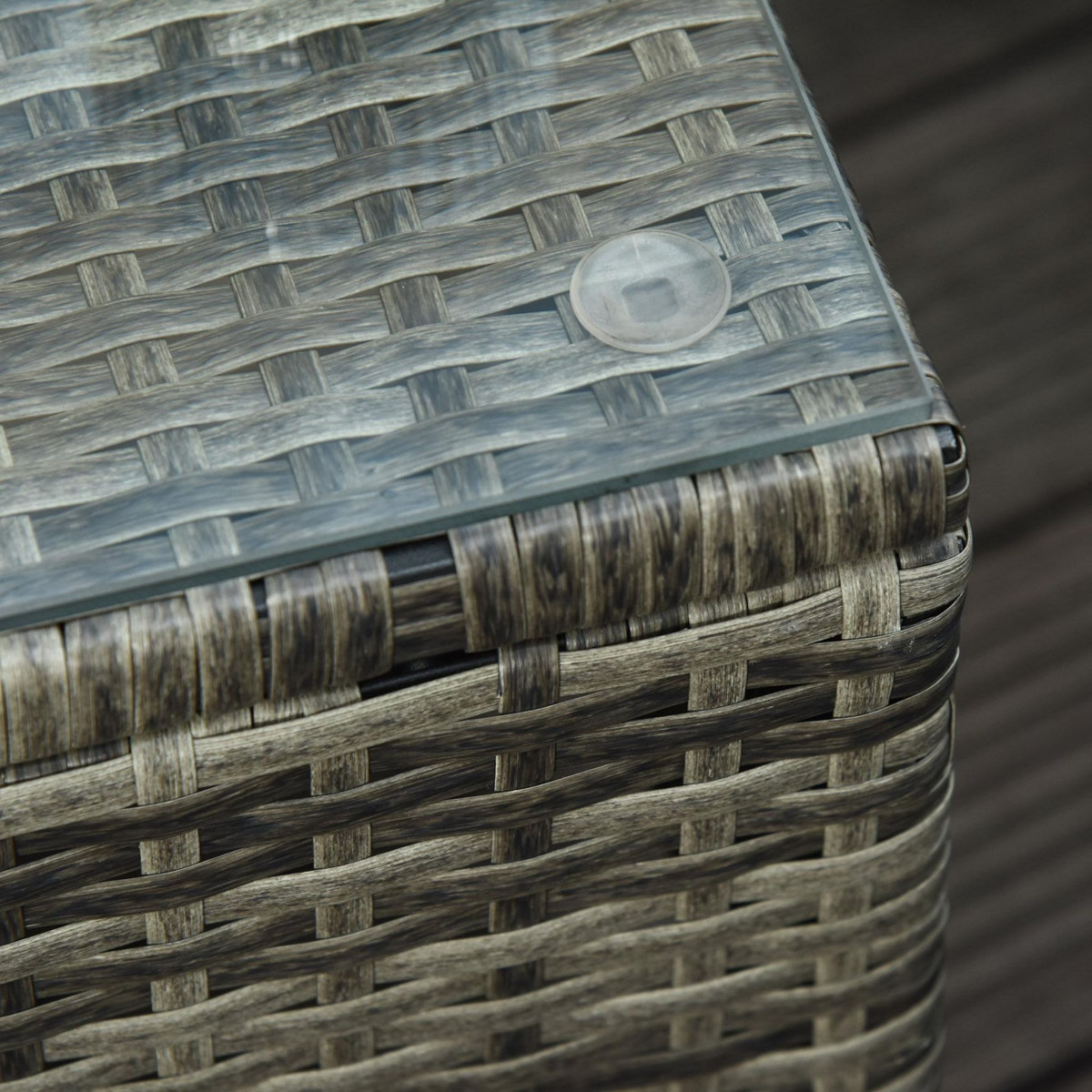 OUTSUNNY Lot de 2 transats bains de soleil grand confort : matelas, têtière, inclinaison réglable multipostions, accoudoirs, roulettes + table basse verre trempé résine tressée grise