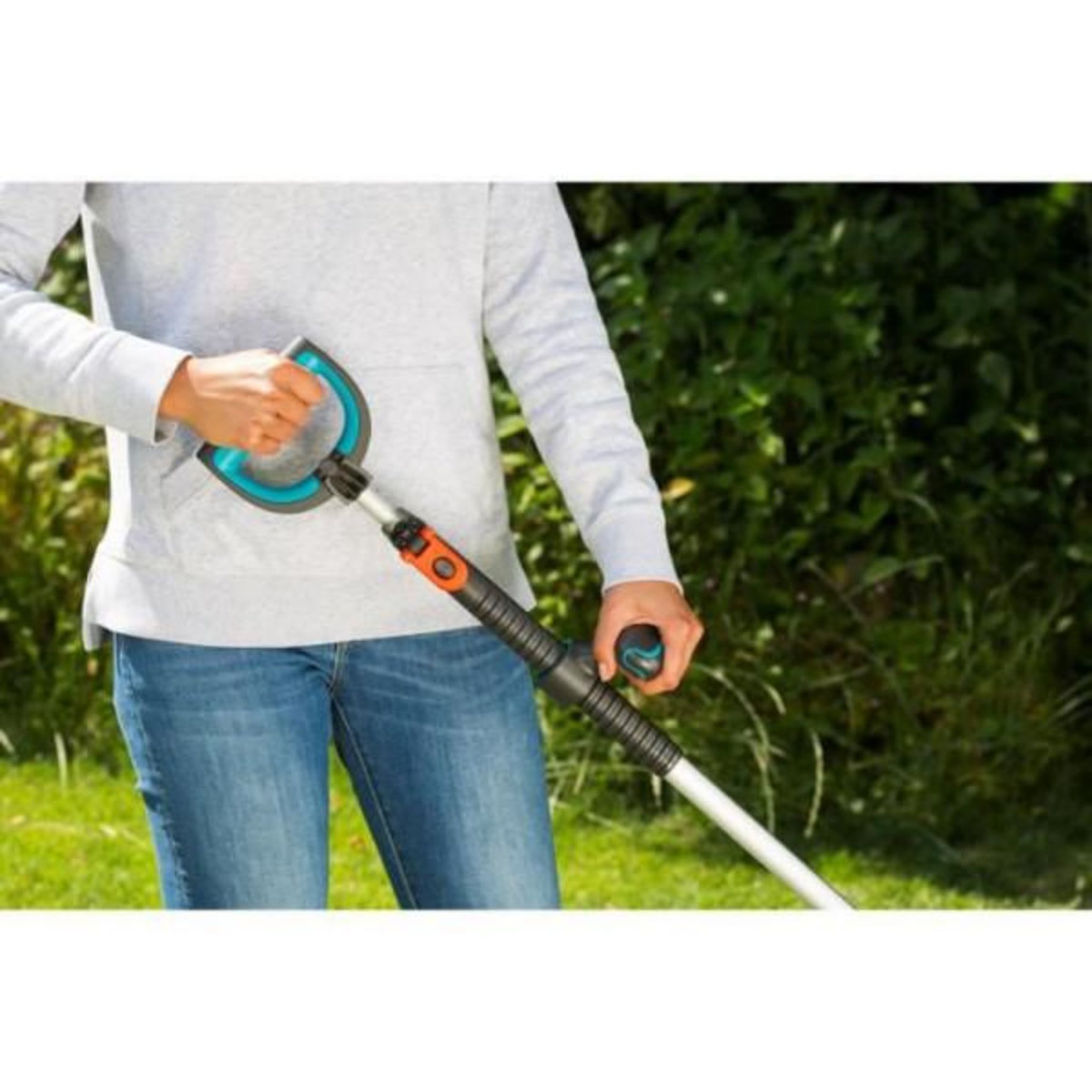 Gardena GARDENA Coupe-branches SlimCut – Lame franche affûtée – Coupe Ø28mm max – Double crémaillere intégrée – Garantie 2