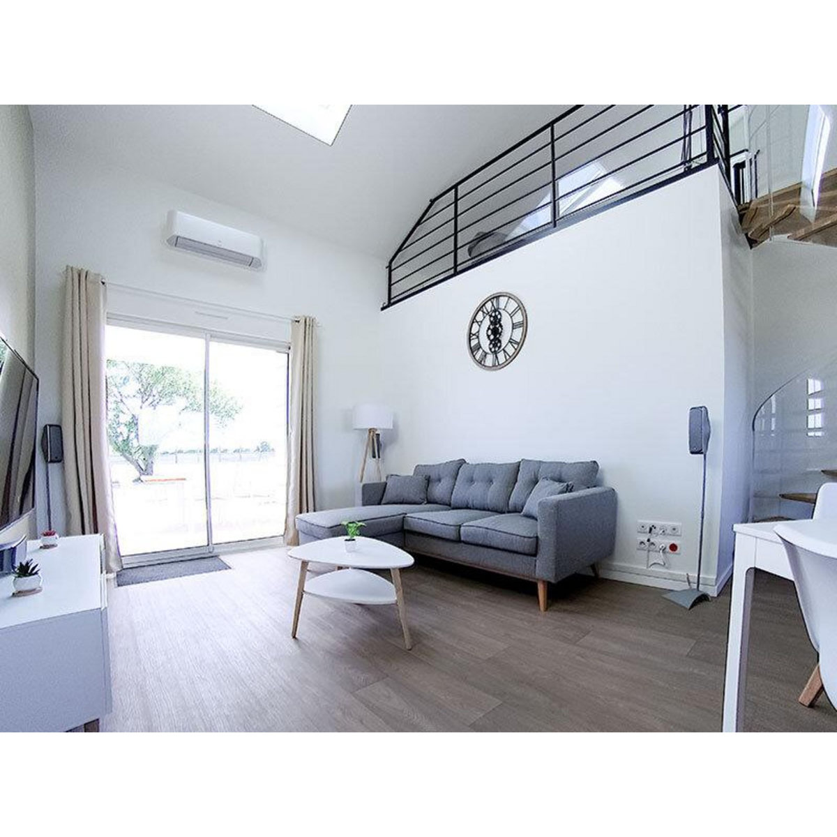 Smartbox Parenthèse détente : 3 jours en gîte avec spa près de Poitiers pour 2 à 6 personnes - Coffret Cadeau Séjour