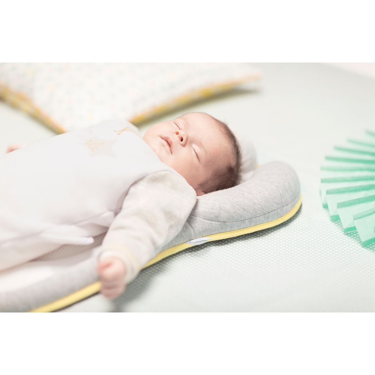 BABYMOOV Coussin réducteur Cosymorpho - Blanc