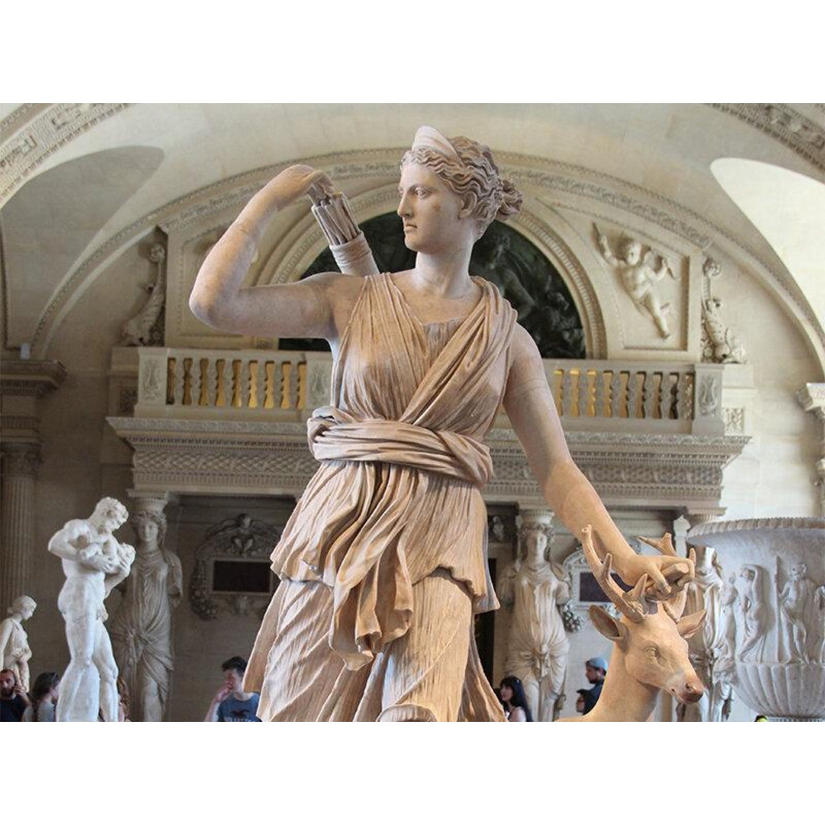 Smartbox Visite guidée de 2h30 en famille au musée du Louvre pour 3 - Coffret Cadeau Sport & Aventure