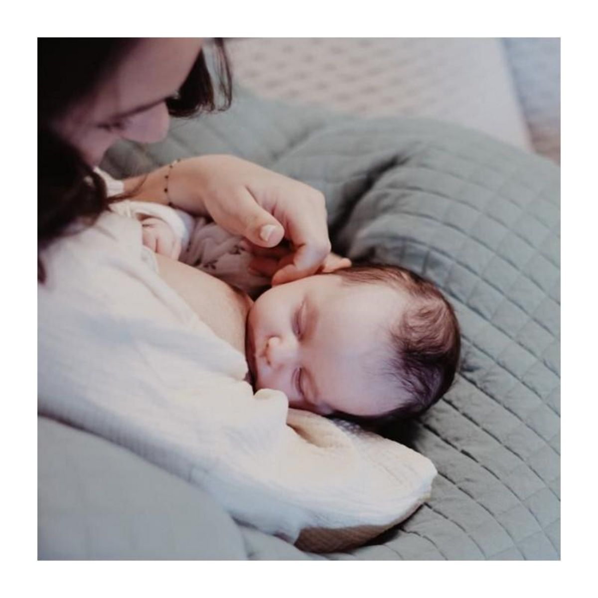 BEABA BEABA, Big Flopsy™, Fleur de coton, Vert sauge, 170 cm