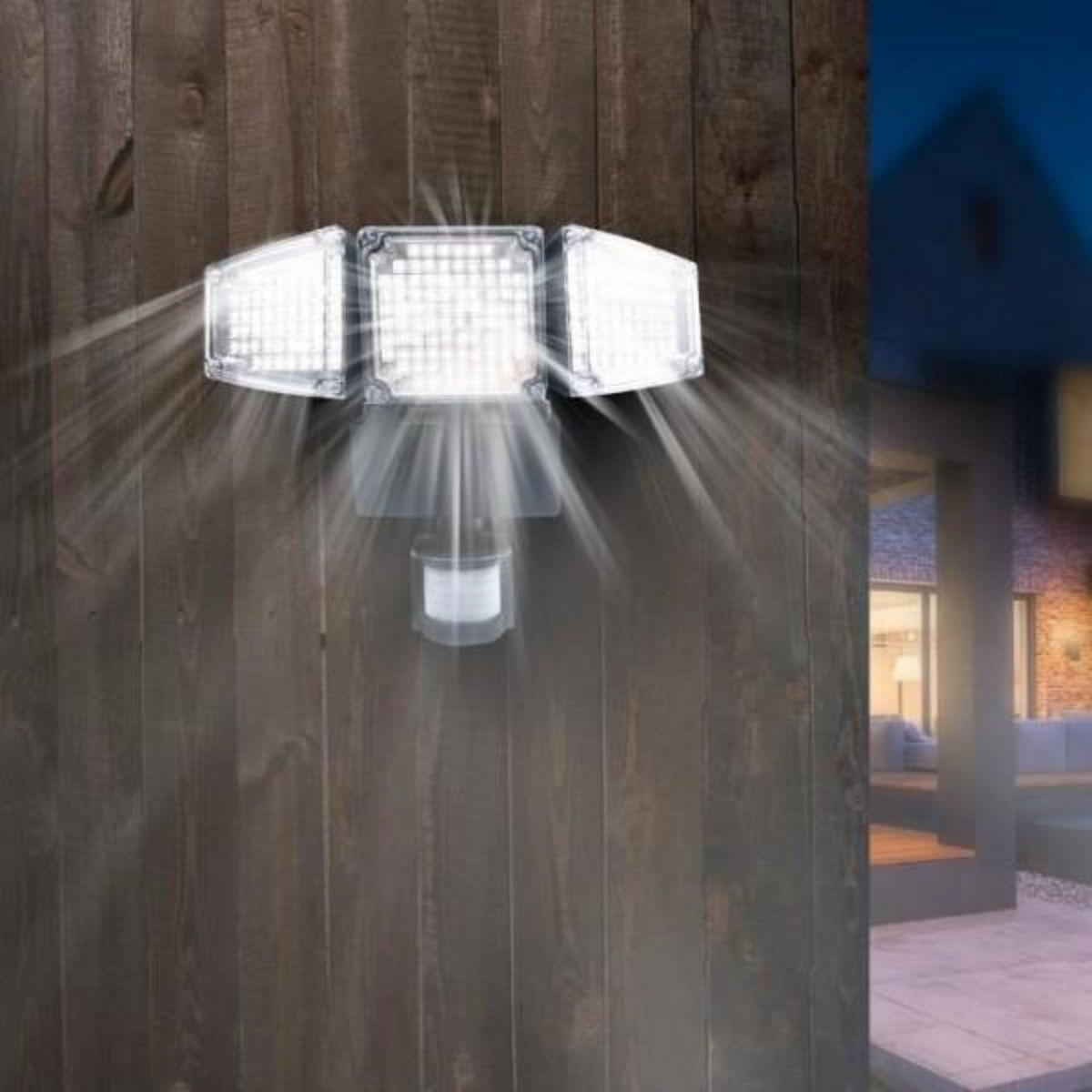 LUMI JARDIN LUMI JARDIN Projecteur solaire Blackburn - 3 tetes - H 23 cm - Noir