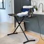 Voir la diapositive 4 : BATIMEX Table à repasser pliable UTAH en acier 125x41 H96cm avec repose fer et repose centrale vapeur