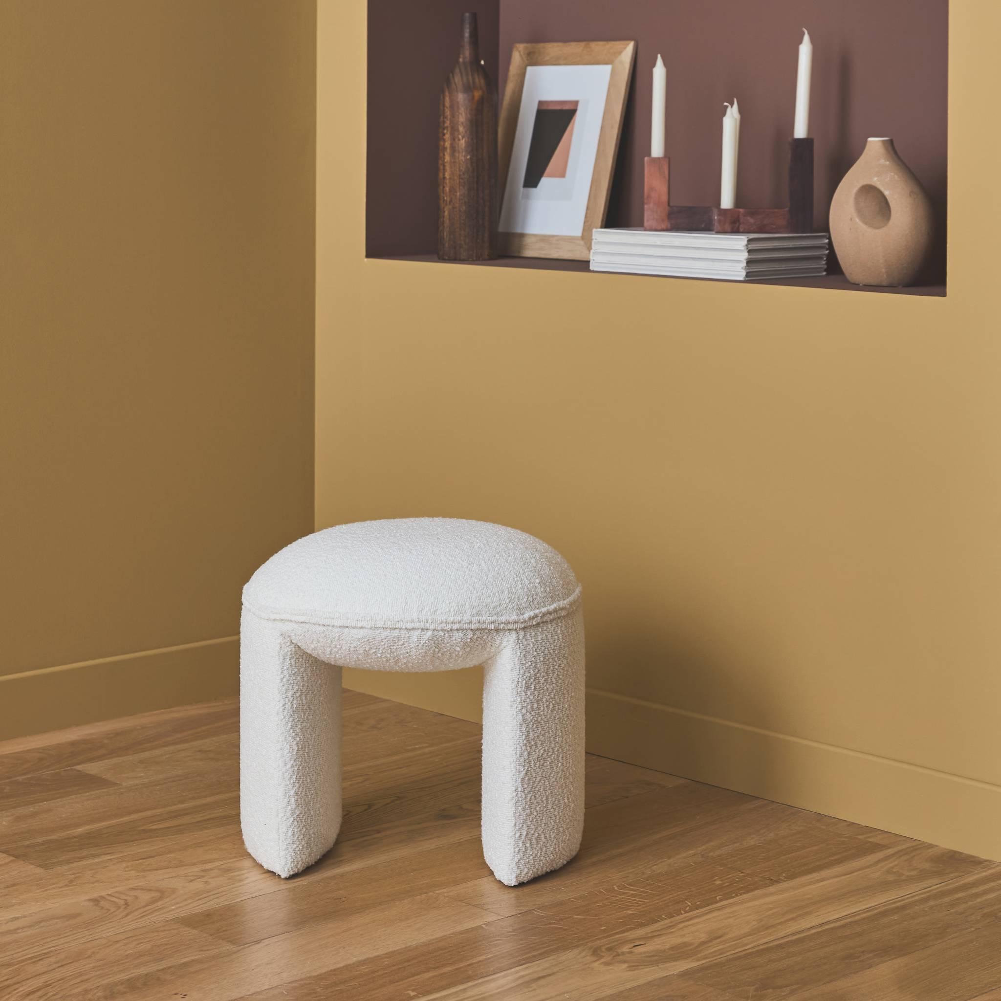 Voir la diapositive 2 : SWEEEK Tabouret. pouf bouclette texturée blanche L 44 x P 44 x H 42cm -SHAWN