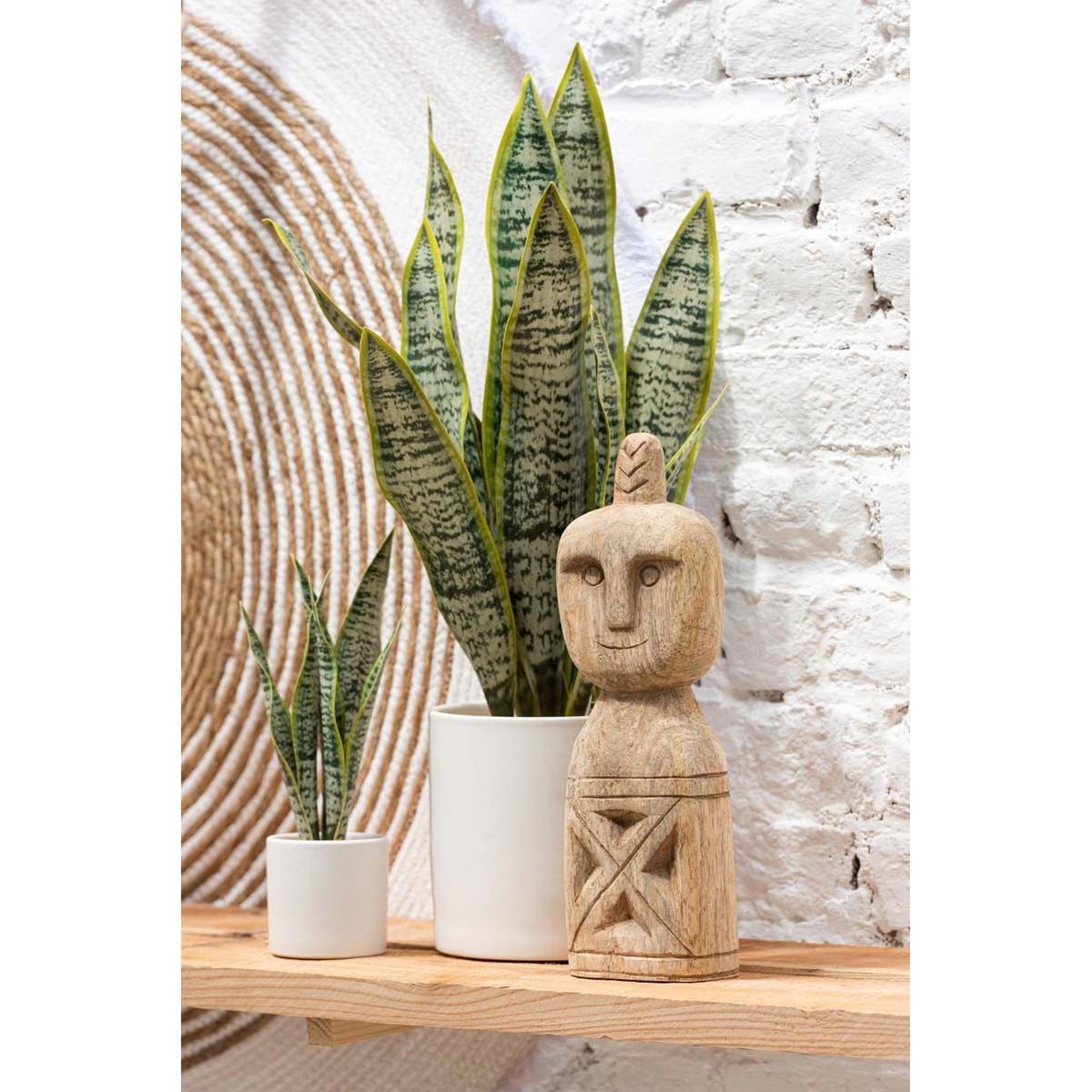 Voir la diapositive 2 : J-LINE Plante artificielle en pot  sansevieria  60cm vert