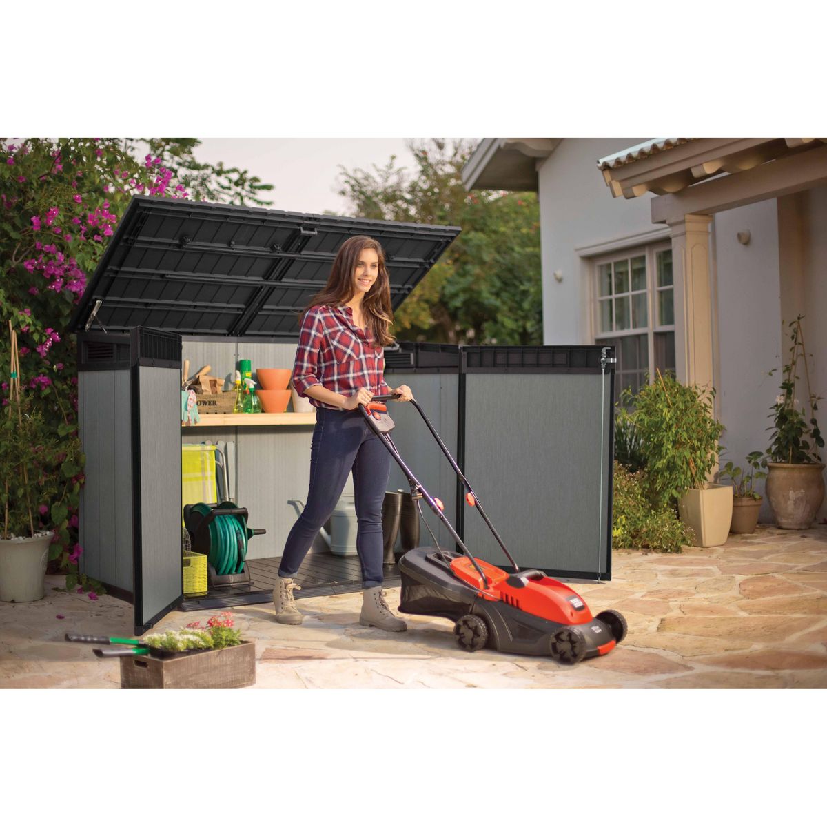 KETER Coffre de rangement jardin résine - 2100L - Gris - HOBBS