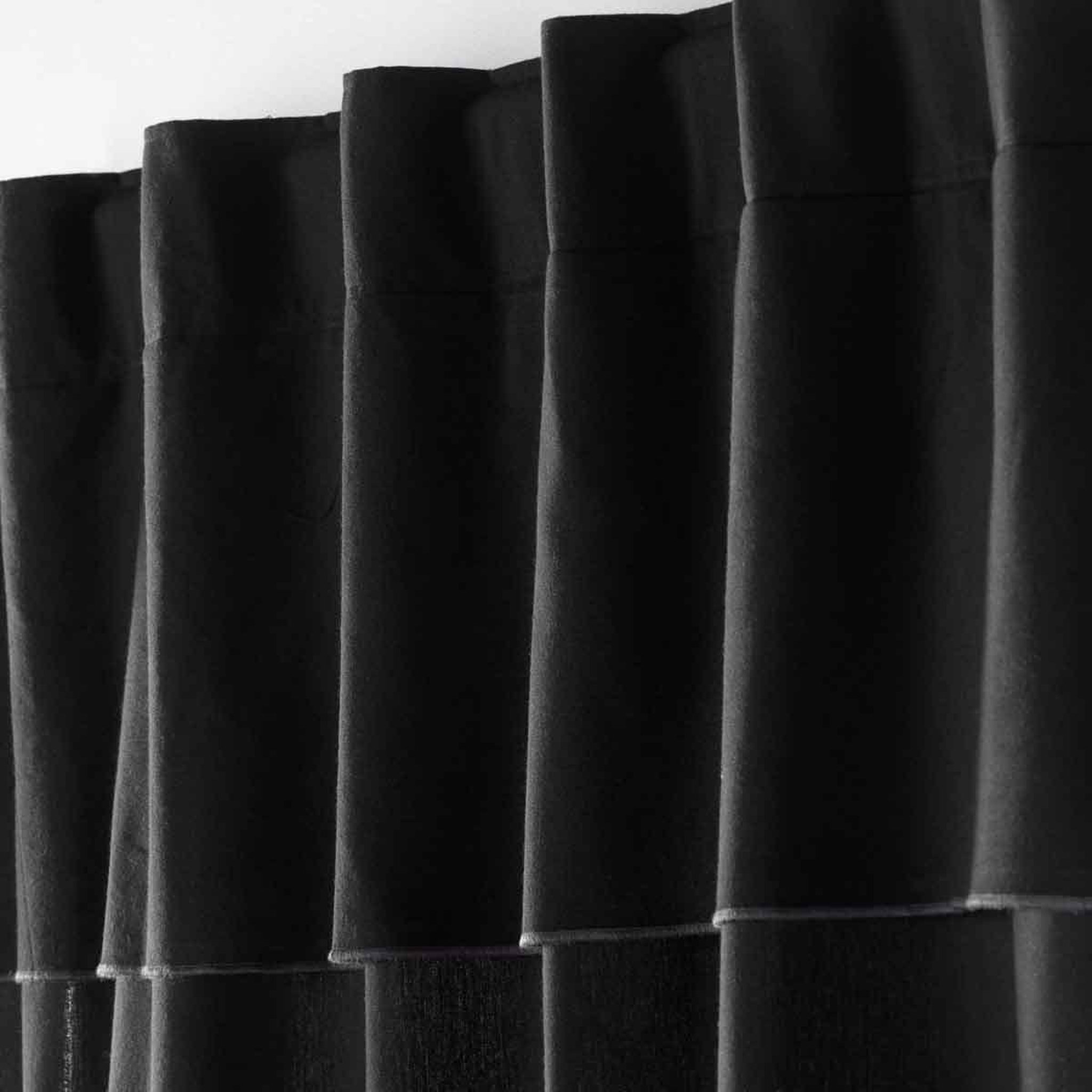 Voir la diapositive 2 : Douceur d'Intérieur Rideau à passants  mistraline  140x240cm noir