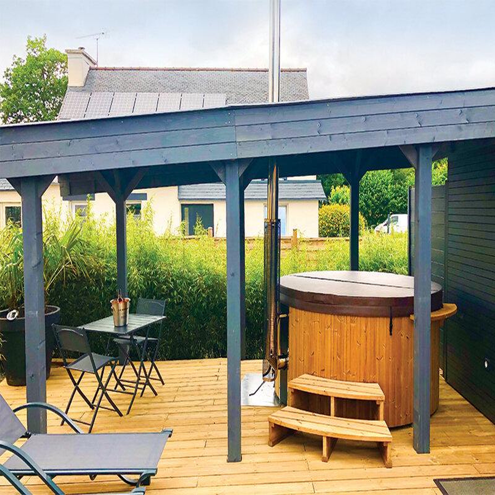 Voir la diapositive 4 : Smartbox 2 jours en cottage avec spa privatif dans la baie de saint-brieuc - coffret cadeau séjour