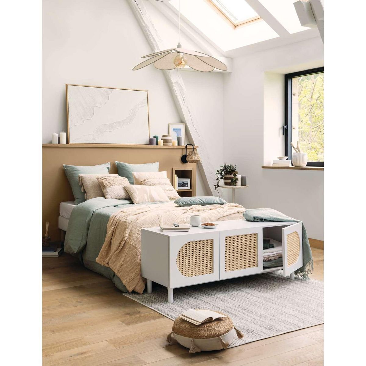 ATMOSPHERA Meuble TV 3 portes en rotin CABRAS - Blanc