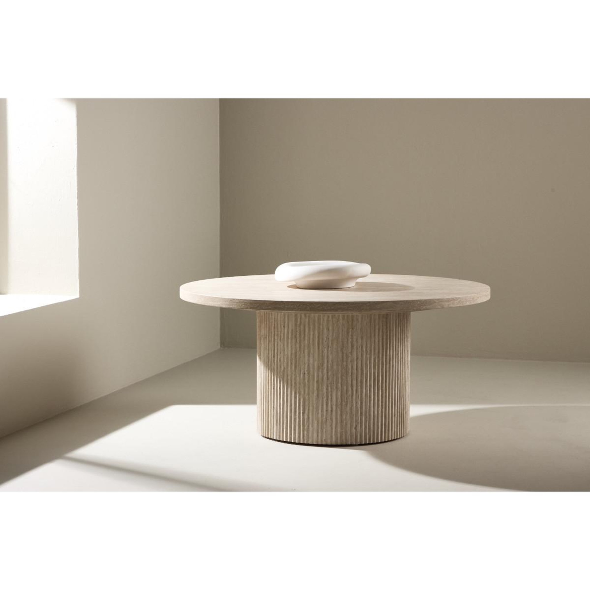 Voir la diapositive 6 : Paris Prix Table basse effet travertin  haron  80cm beige