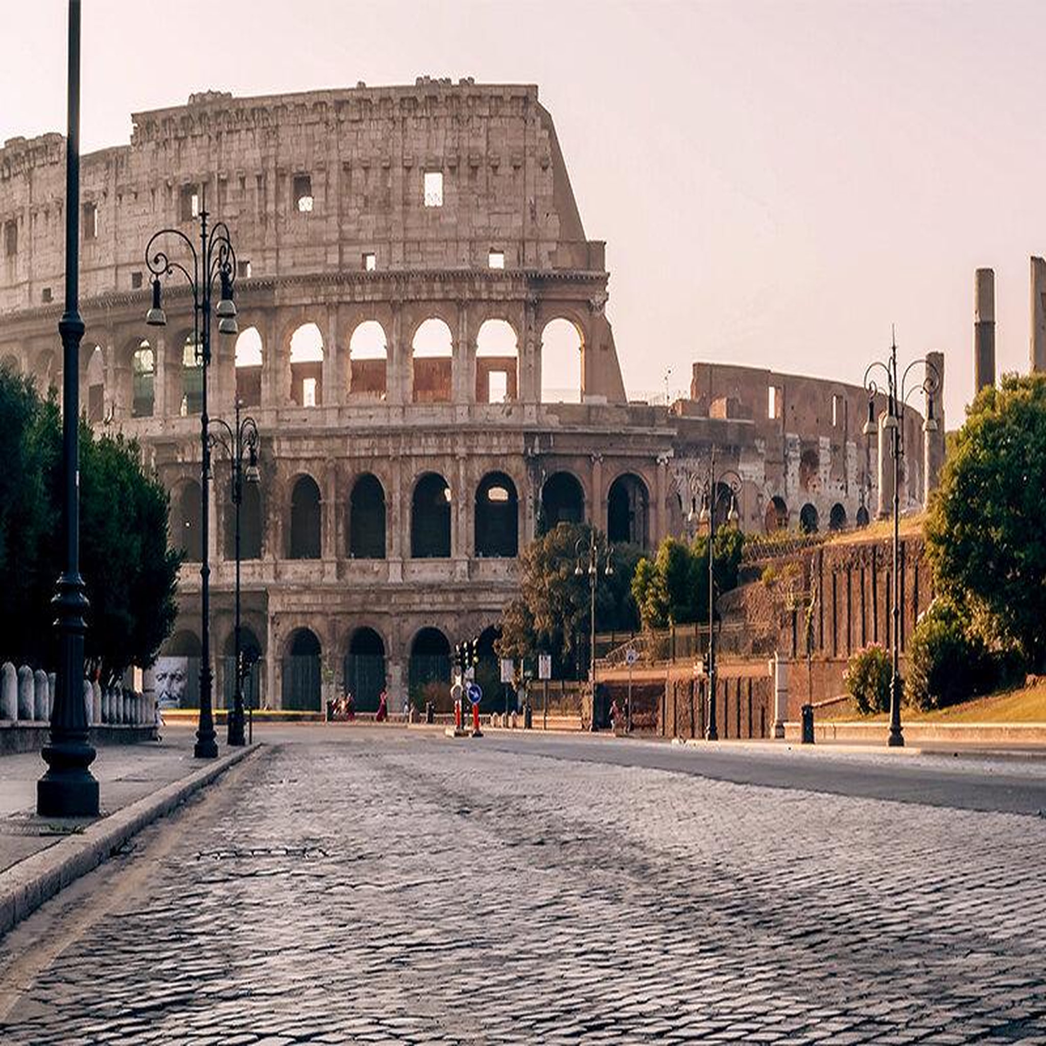 Voir la diapositive 4 : Smartbox 4 jours à rome avec entrée au colisée - coffret cadeau séjour