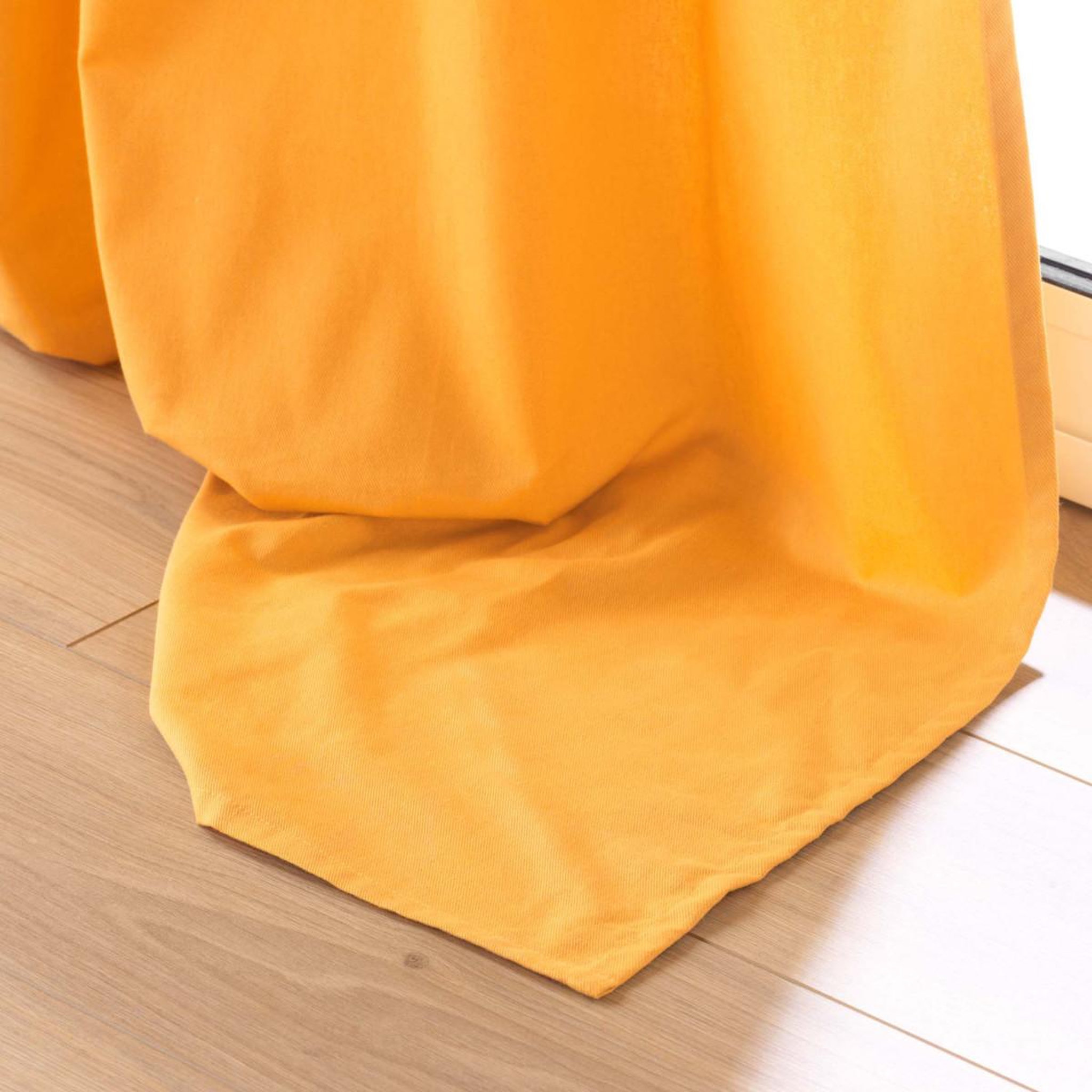 Voir la diapositive 3 : Douceur d'Intérieur Rideau à œillets  twily  135x260cm jaune