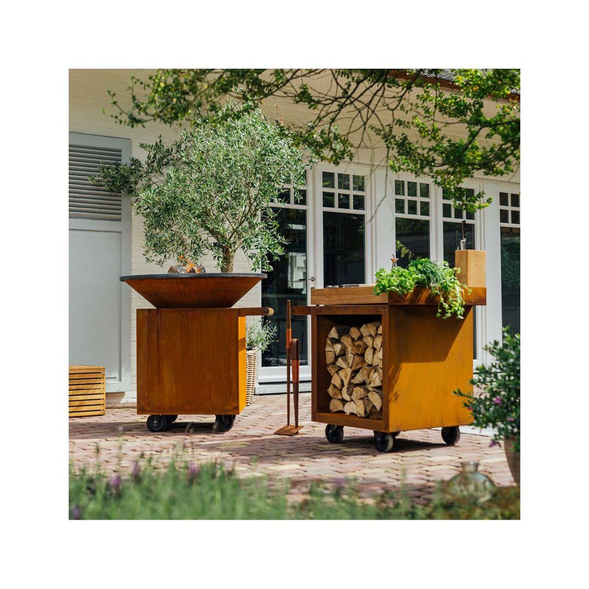 Voir la diapositive 3 : OFYR Brasero classic corten 100 pro oc2c100