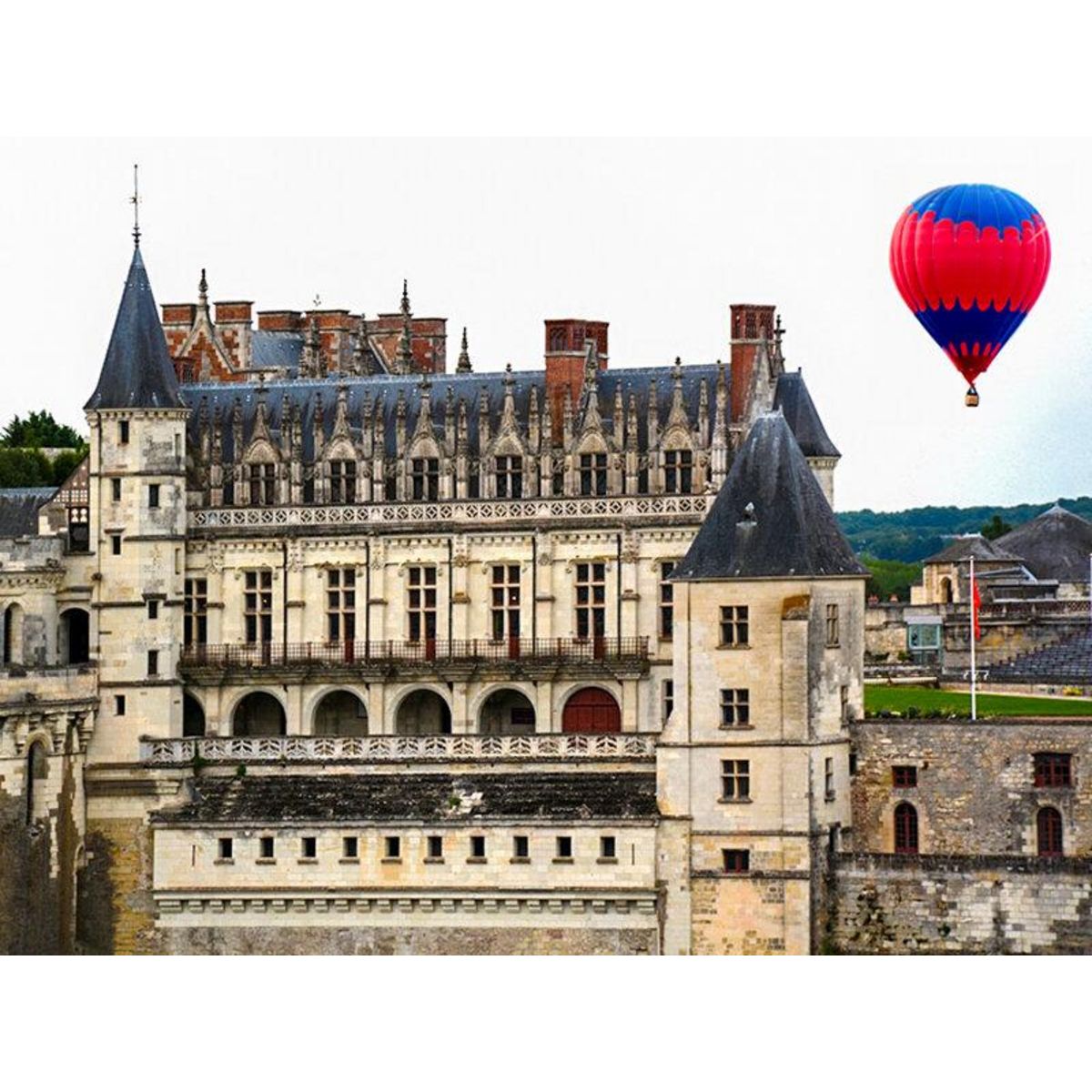 Smartbox Vol en montgolfière pour 2 personnes près de Tours - Coffret Cadeau Sport & Aventure