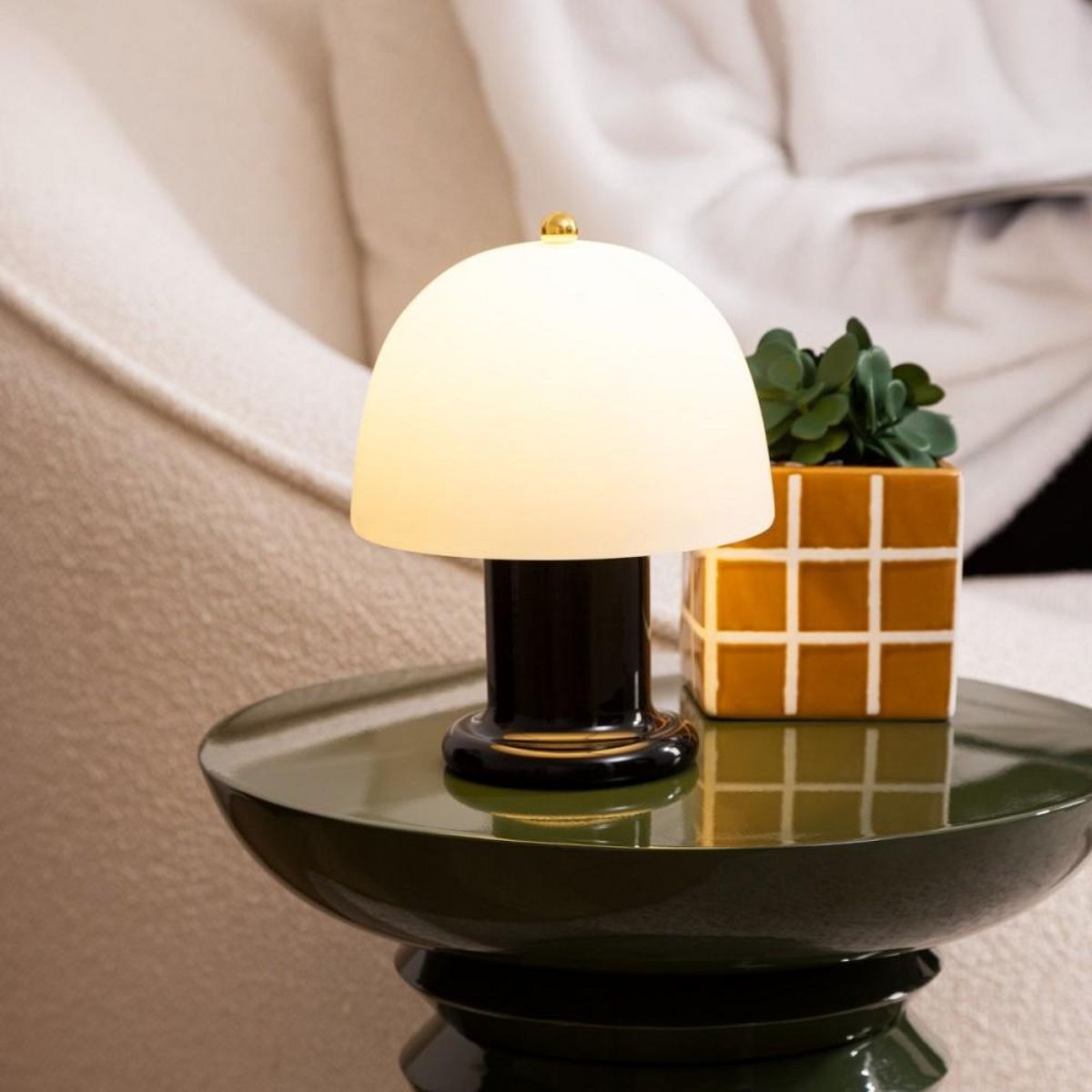 ATMOSPHERA Lampe LED haut 21 cm verre noir