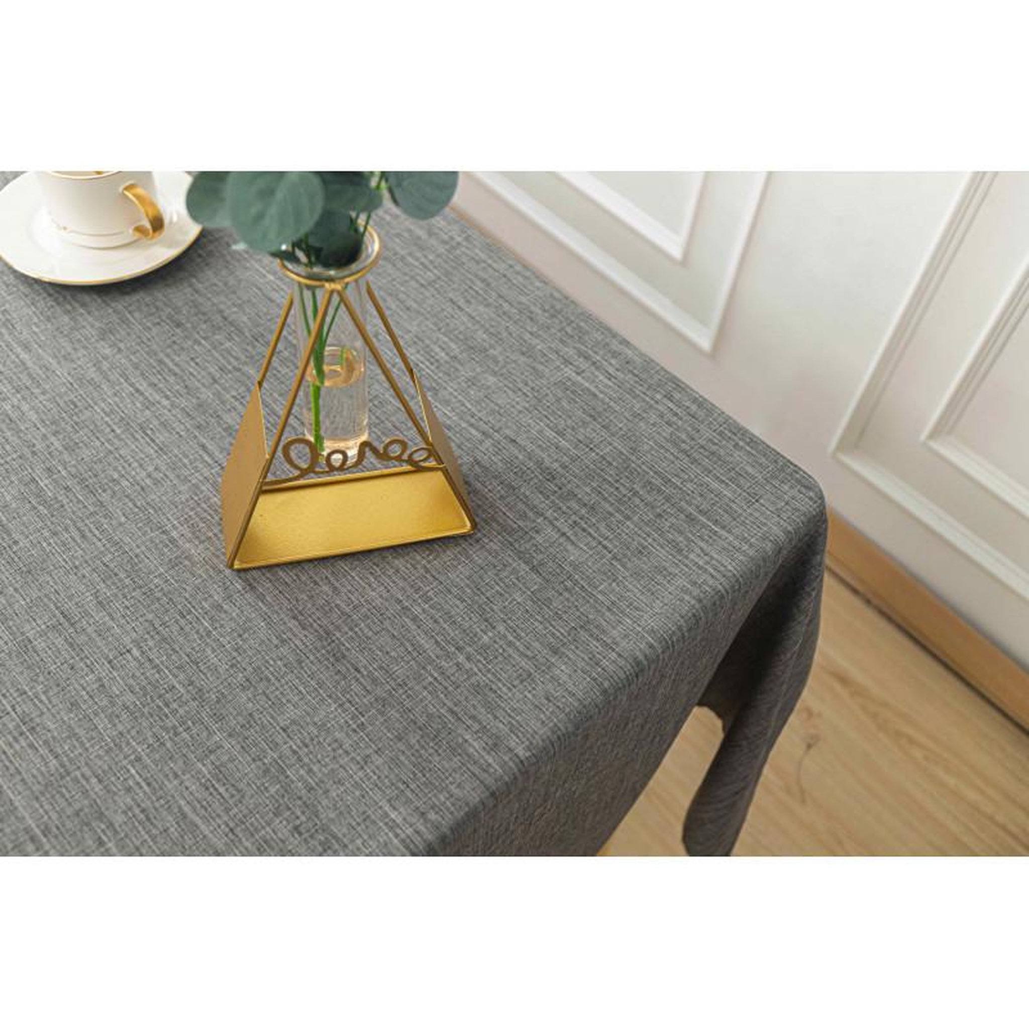 Voir la diapositive 3 : UNIVERS DECOR Nappe antitache unie anthracite rectangulaire 145 x 240 cm - gris -