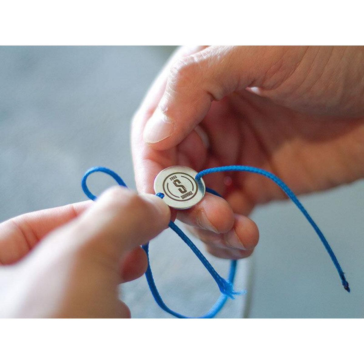 Smartbox Atelier de fabrication de bijou à partir de déchets marins recyclés - Coffret Cadeau Sport & Aventure