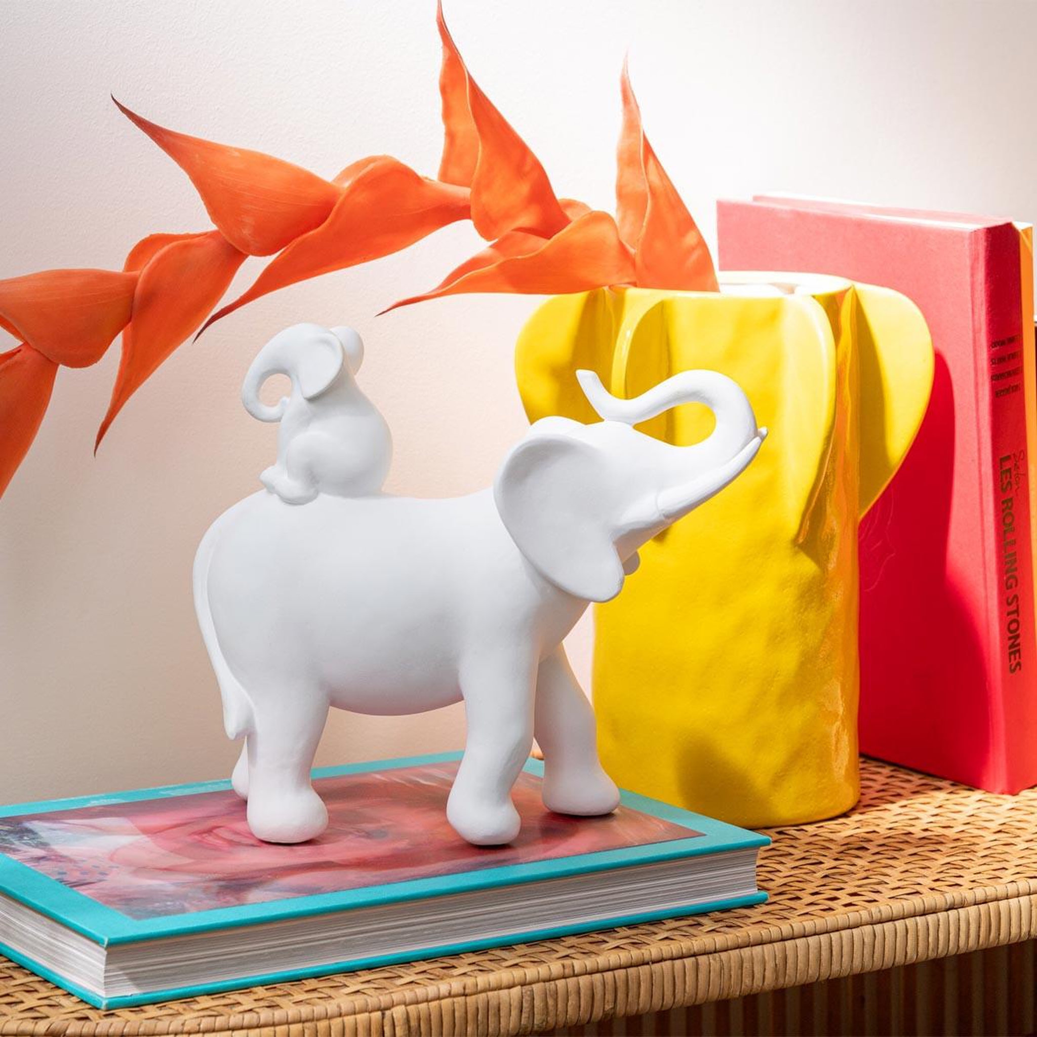 Voir la diapositive 2 : J-LINE Statuette éléphant avec bébé  burl  26cm blanc