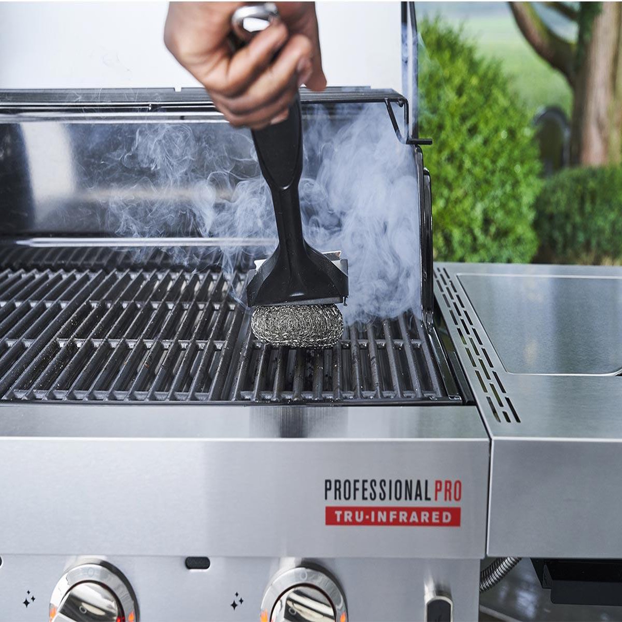Voir la diapositive 2 : CHAR-BROIL Tête de remplacement pour brosse hot and cold-clean - char-broil