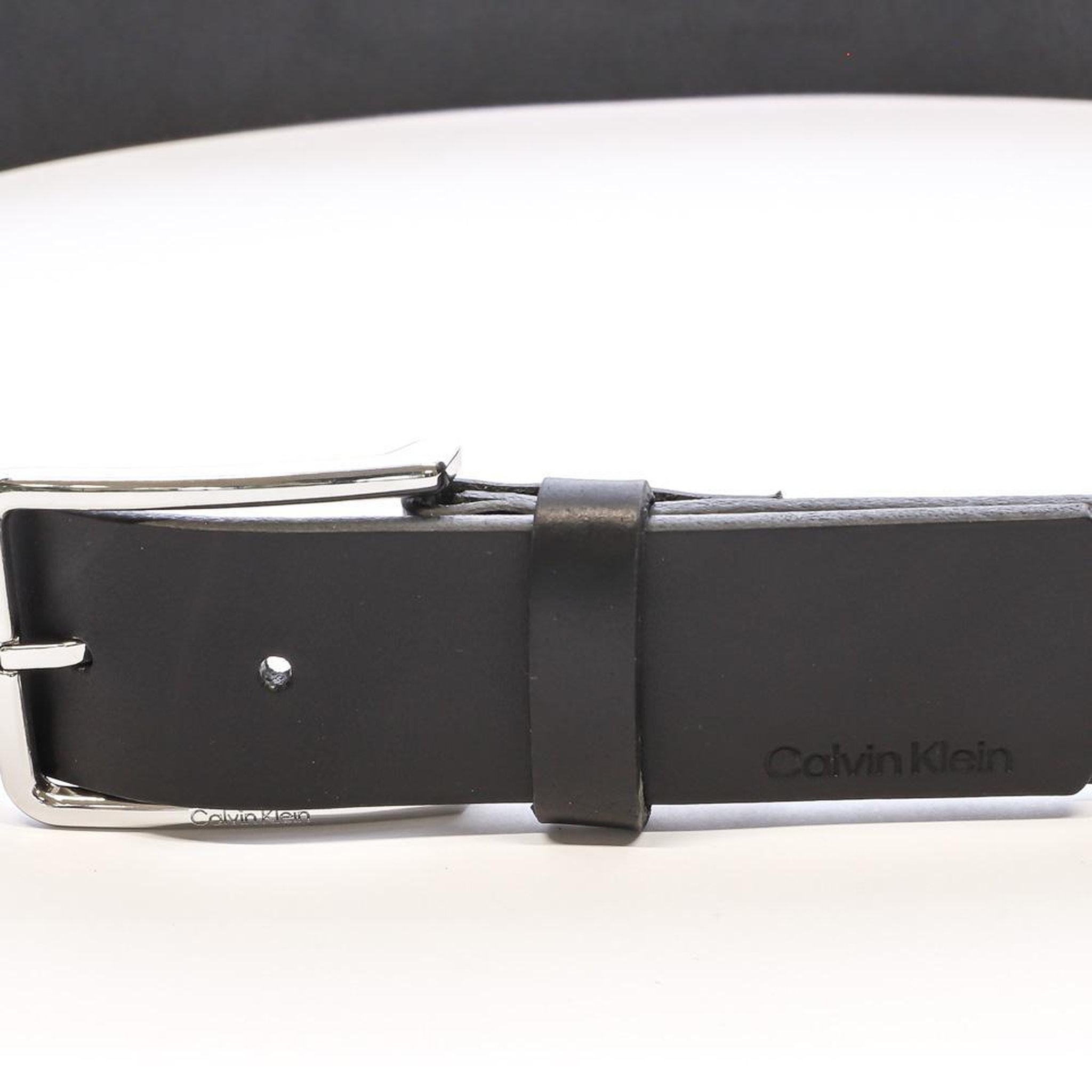 Voir la diapositive 2 : CALVIN KLEIN JEANS Ceinture Noire Homme Calvin Klein Jeans Warmth K50K509759