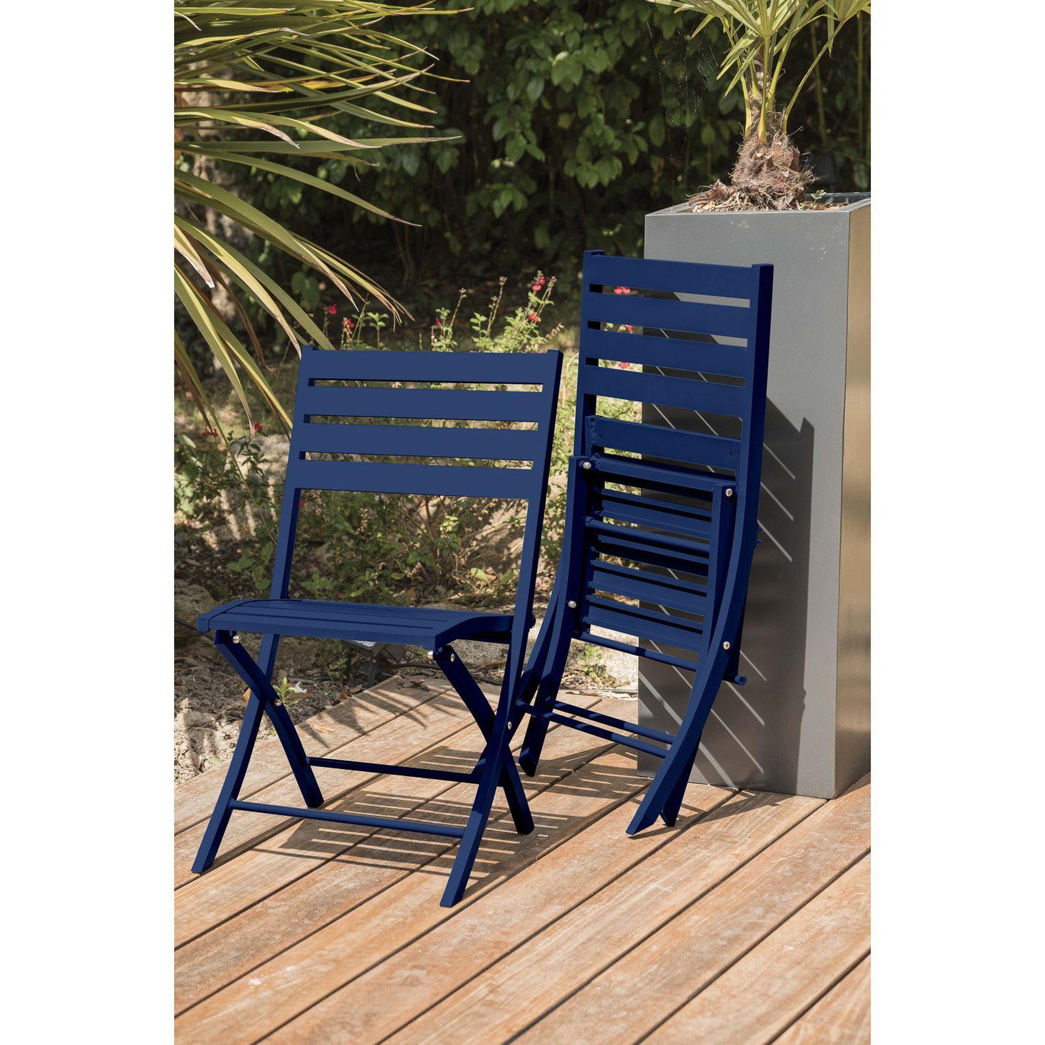 Voir la diapositive 5 : DCB GARDEN Chaise de jardin pliante - Aluminium - Bleu marine - MARIUS