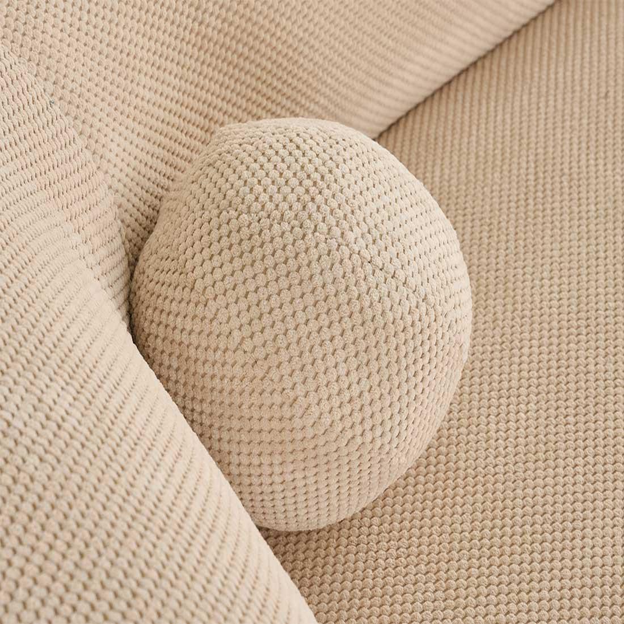 Voir la diapositive 5 : LISA DESIGN Charles - canapé d'angle droit 4 places en velours texturé