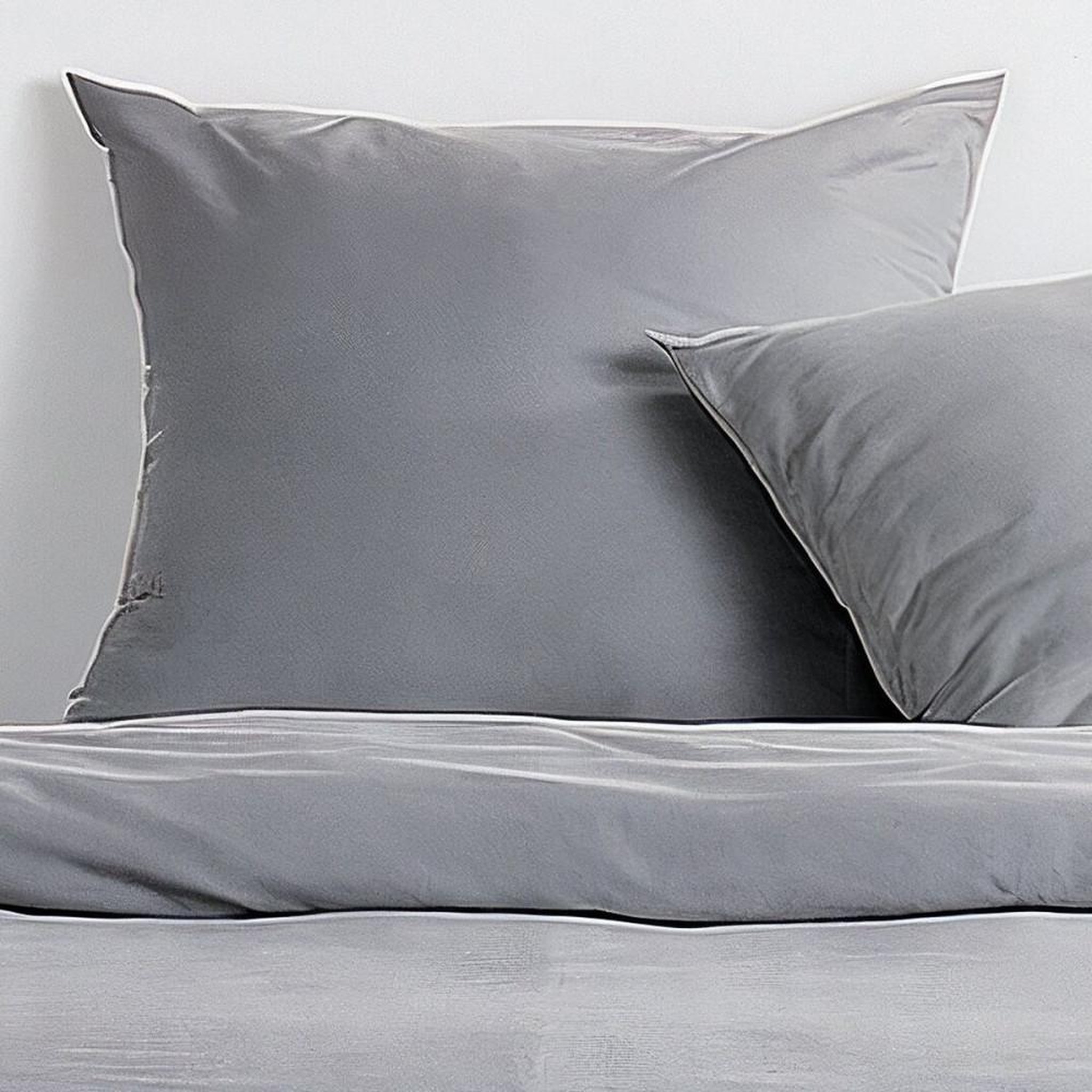 Voir la diapositive 2 : Today Parure de lit - TODAY - Essential - 2 personnes - 220 x 240 cm - Effet lavé gris