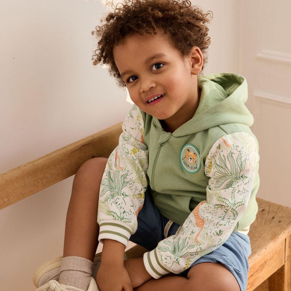 Petit Béguin Sweat à capuche zippé enfant Kanha