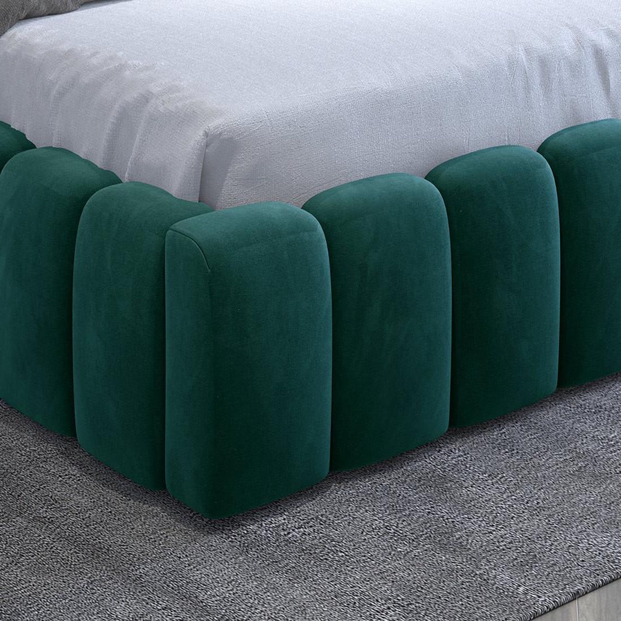 Voir la diapositive 4 : BEST MOBILIER Cleo - lit coffre avec led - 180x200 cm - sommier inclus - en velours