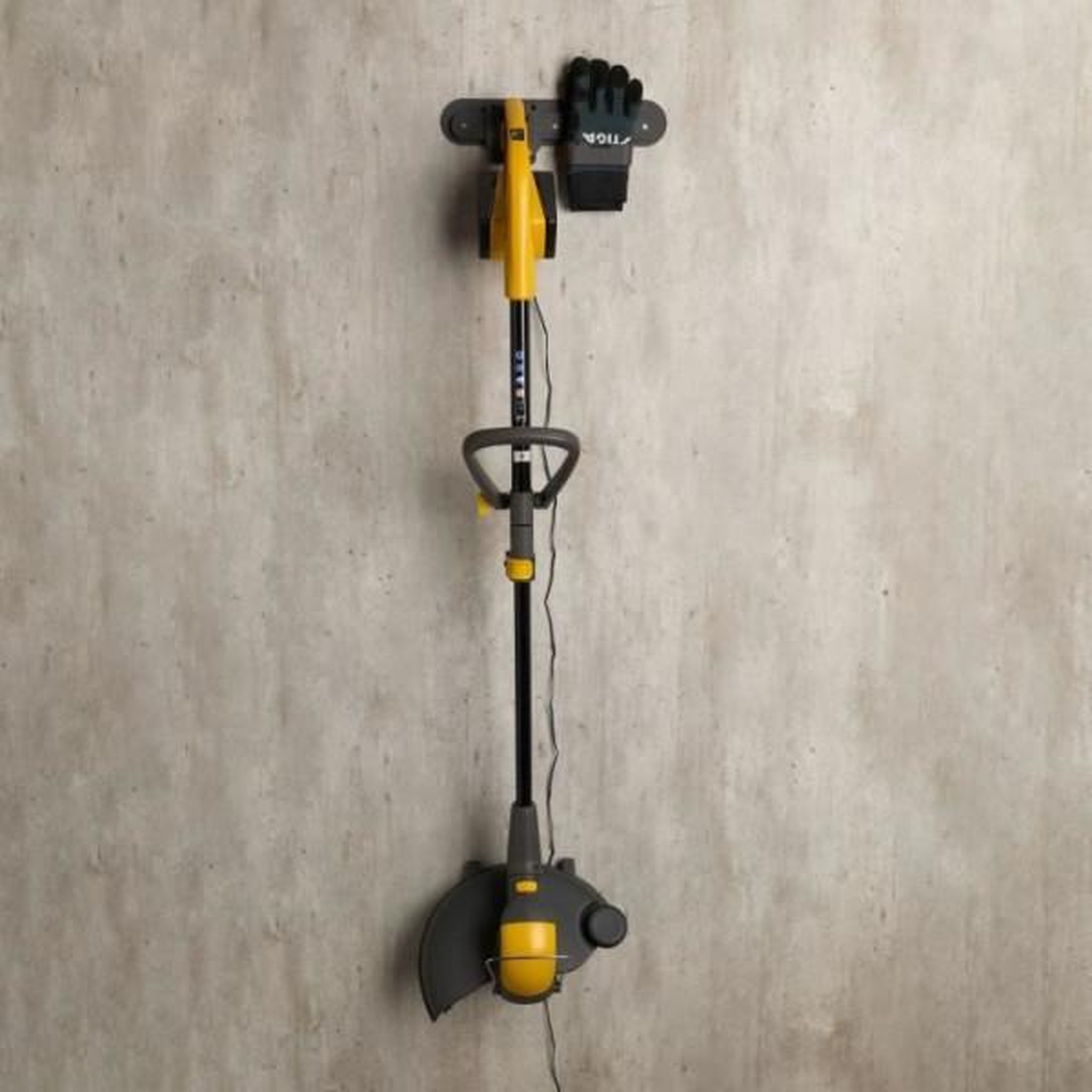 Voir la diapositive 5 : MARKET24 Coupe-bordure STIGA GT 300e Kit