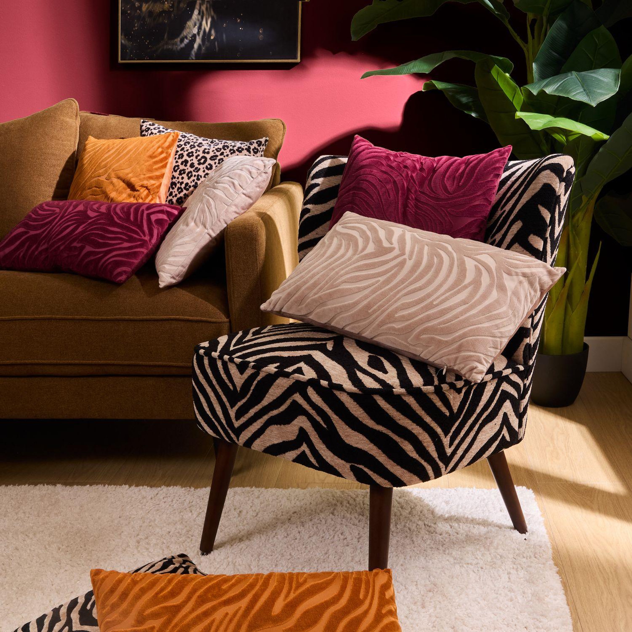 Voir la diapositive 2 : ATMOSPHERA Fauteuil en chenille zébré chiara - marron